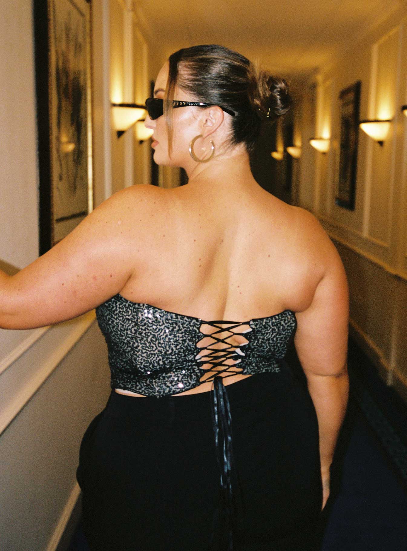 Azriel Corset Black Curve - Image 4