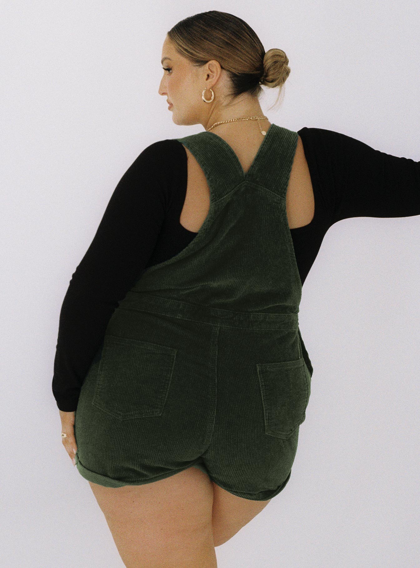 Kacey Short Overalls Khaki Curve - Image 4