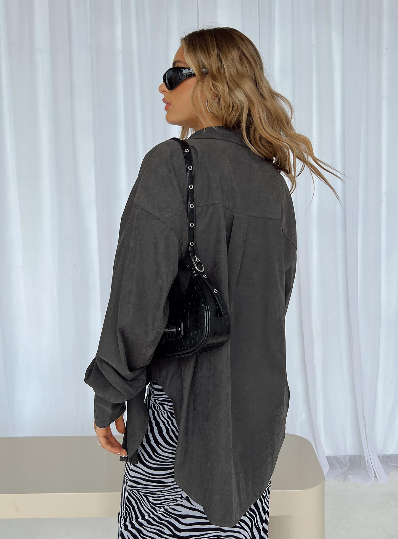 Baywood Shirt Grey - Image 4