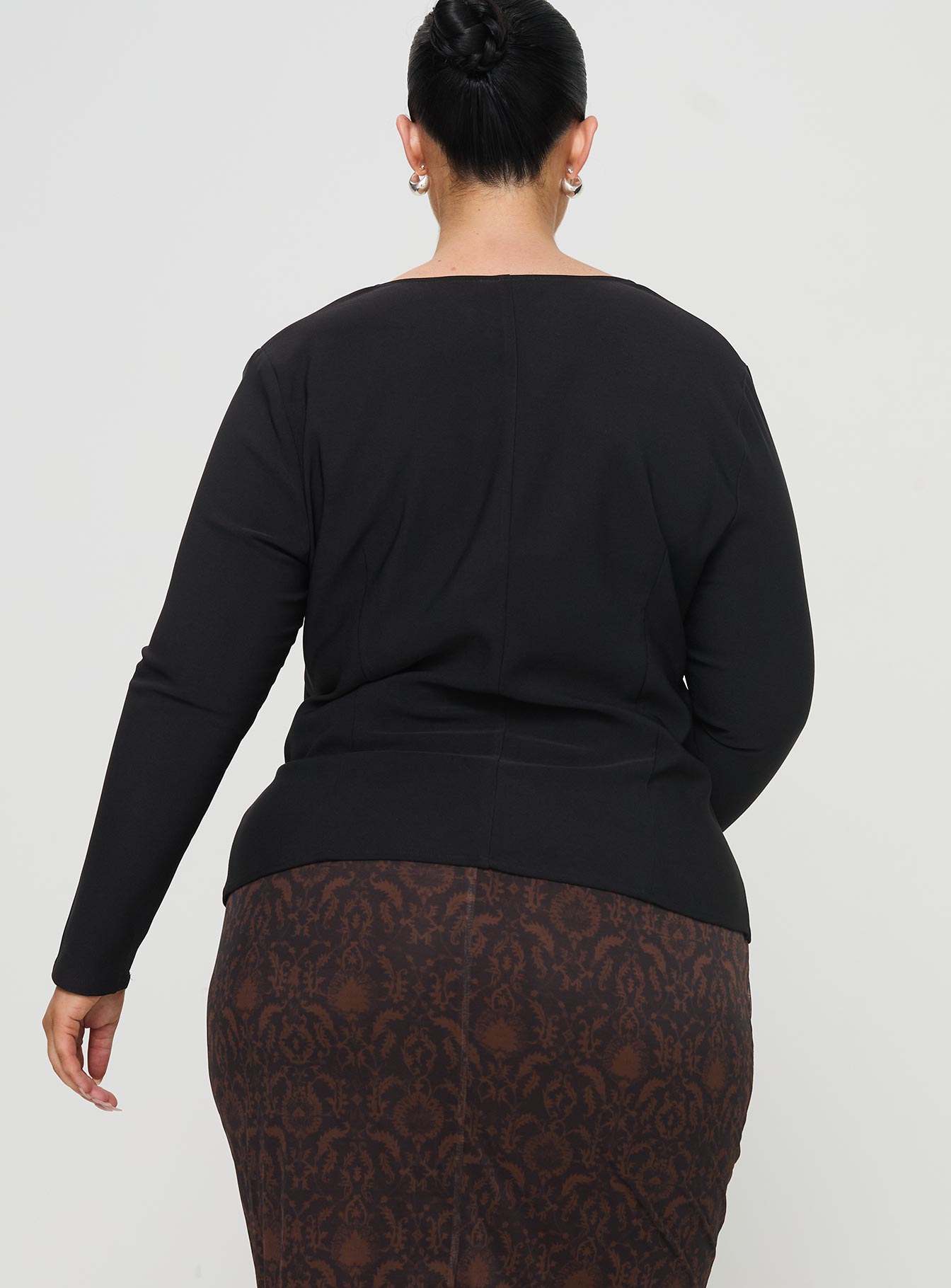 Gaskin Long Sleeve Top Black Curve - Image 5