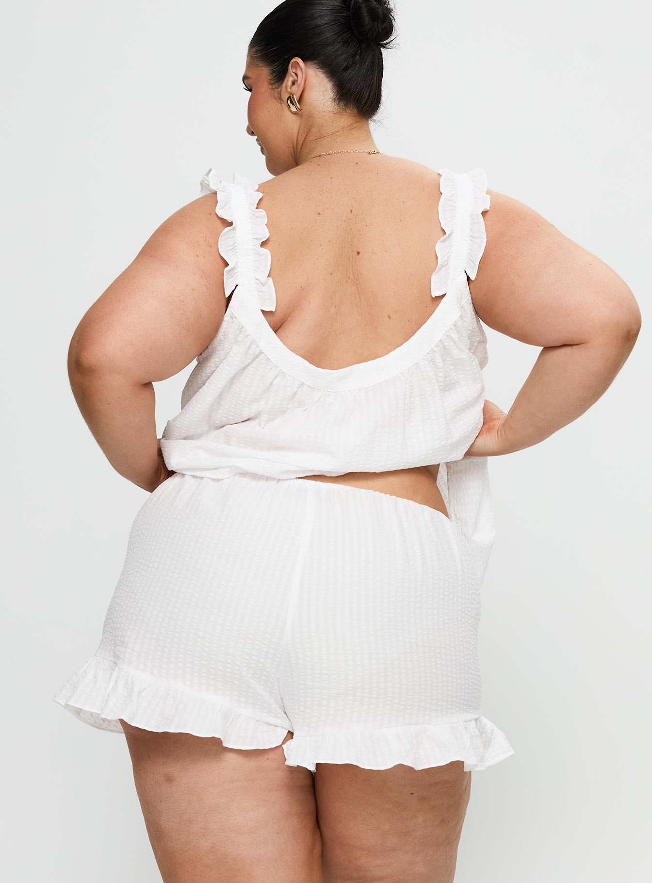 Santabelle Frill Shorts White Curve - Image 5