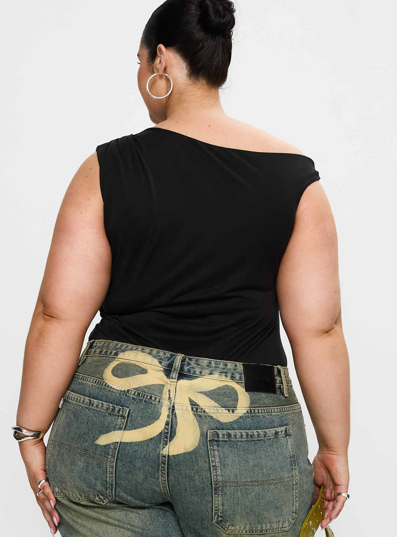 Miyako Bodysuit Black Curve - Image 4