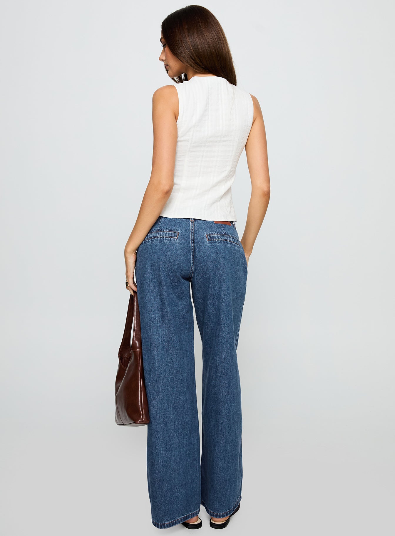 Hyde Low Rise Wide Leg Jeans Mid Blue - Image 4