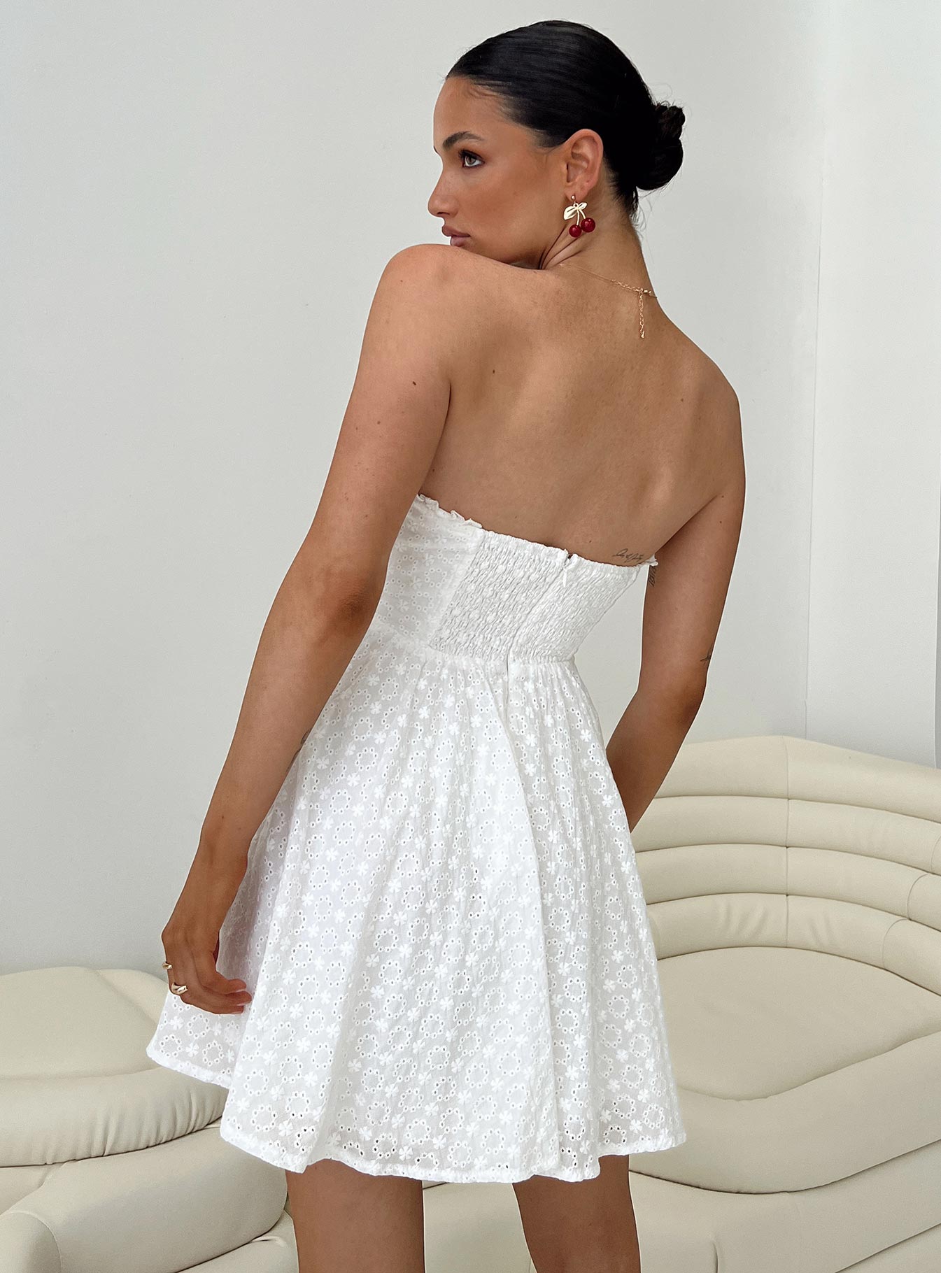 Nataria Strapless Mini Dress White - Image 4