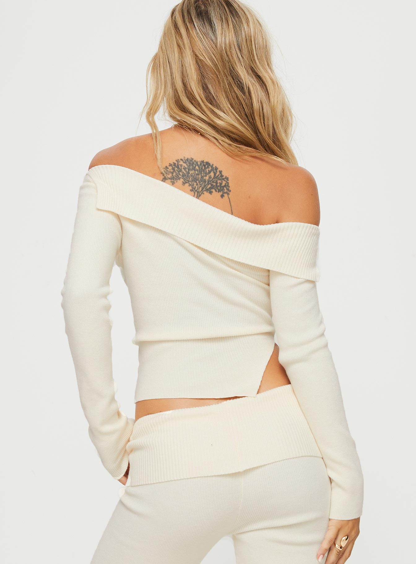 Macallan Long Sleeve Top Cream - Image 4