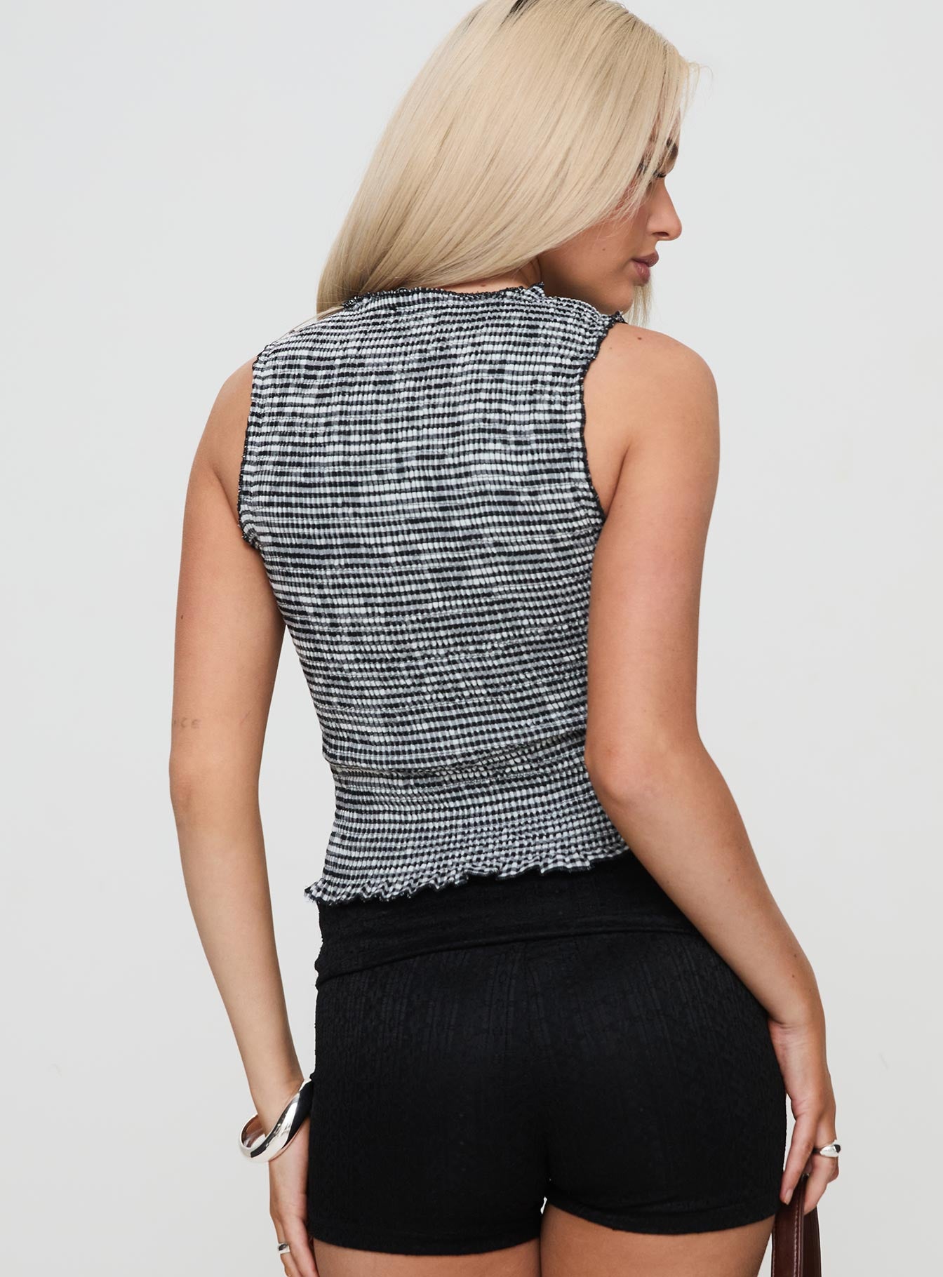 Plastic Hearts Top Black - Image 4