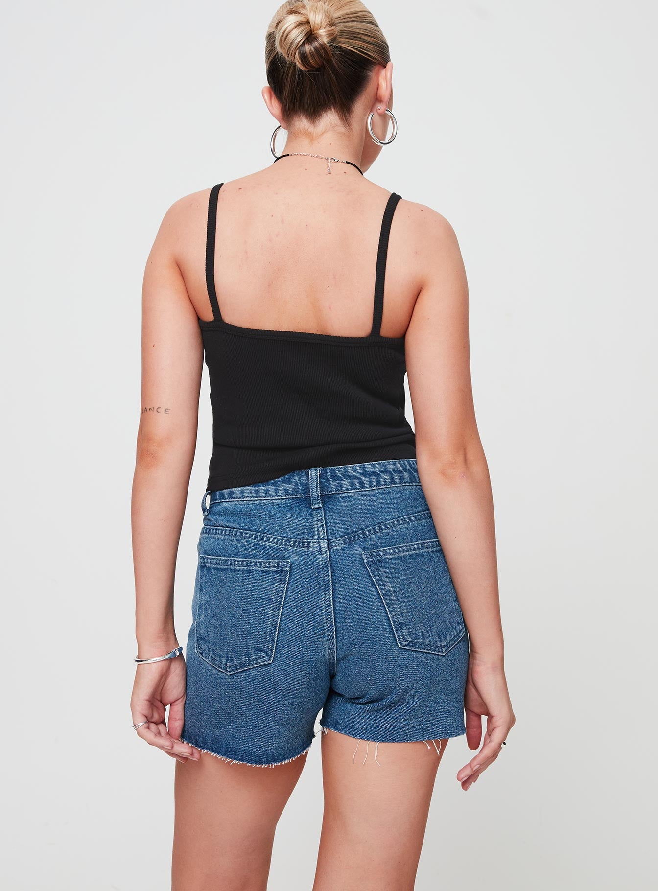 Leandro Shorts Dark Wash Denim - Image 4