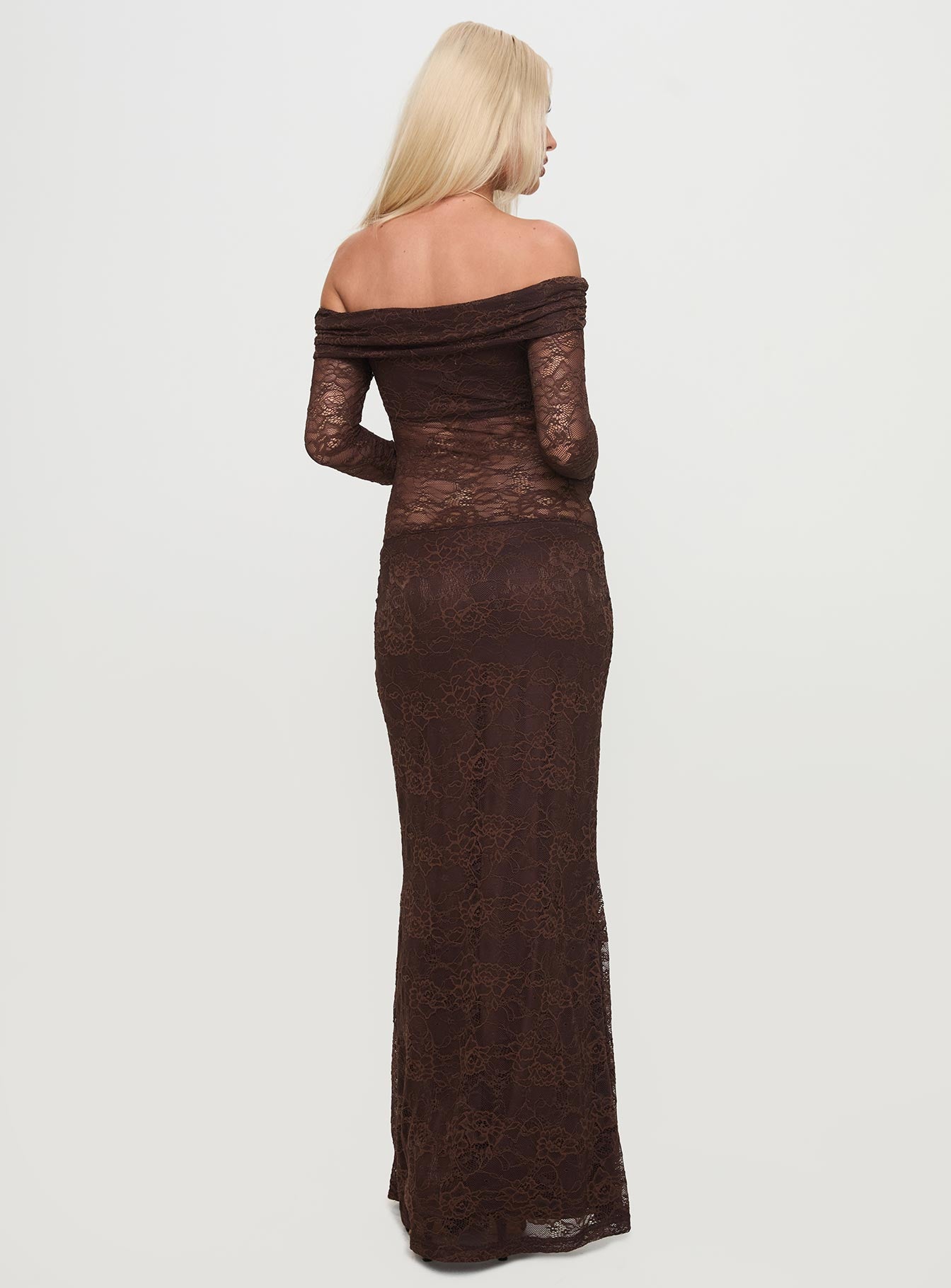 Make Your Mark Off Shoulder Maxi Dress Chocolate - Image 4