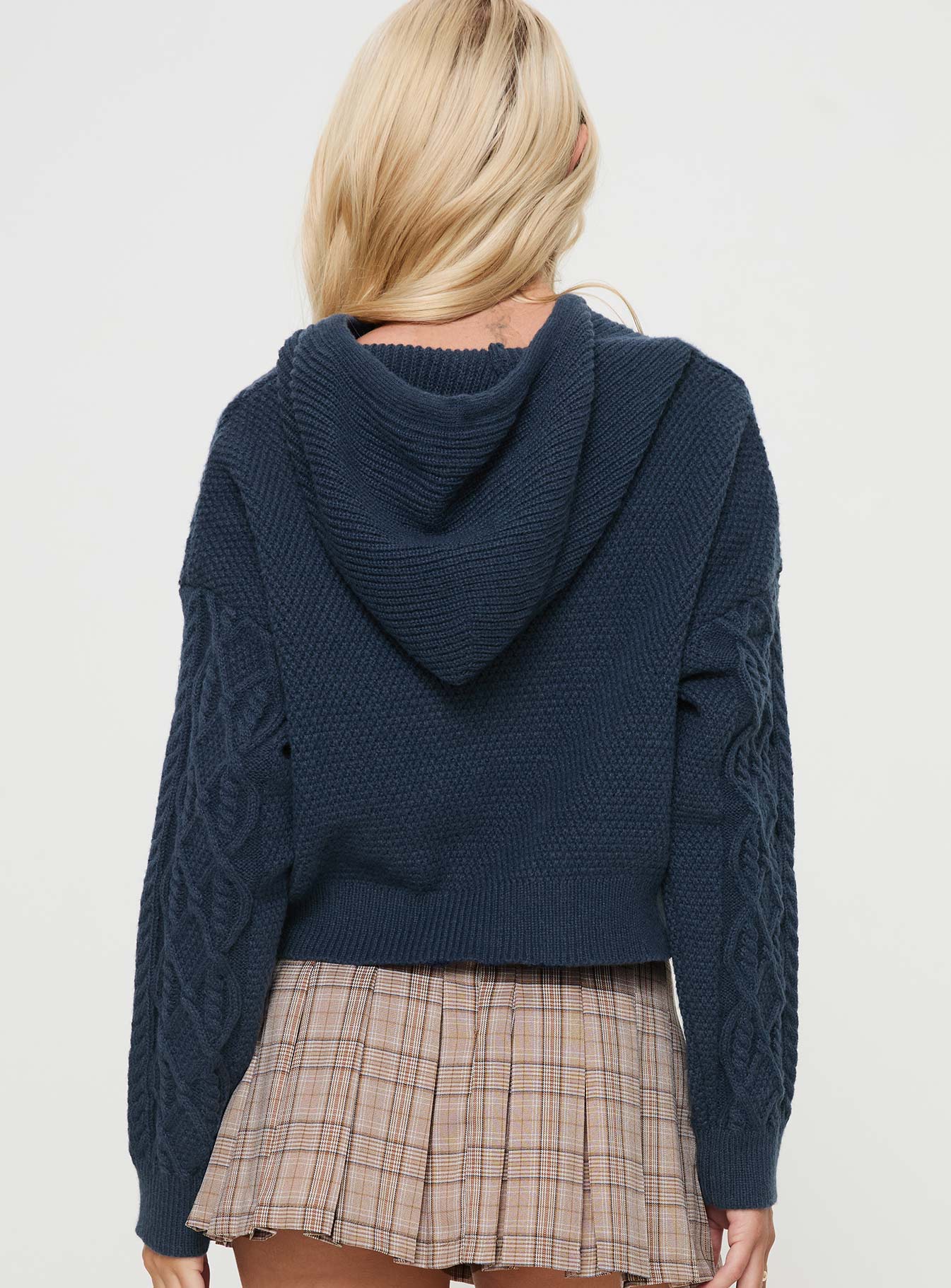 Jorvik Cropped Cable Knit Hoodie Navy - Image 5