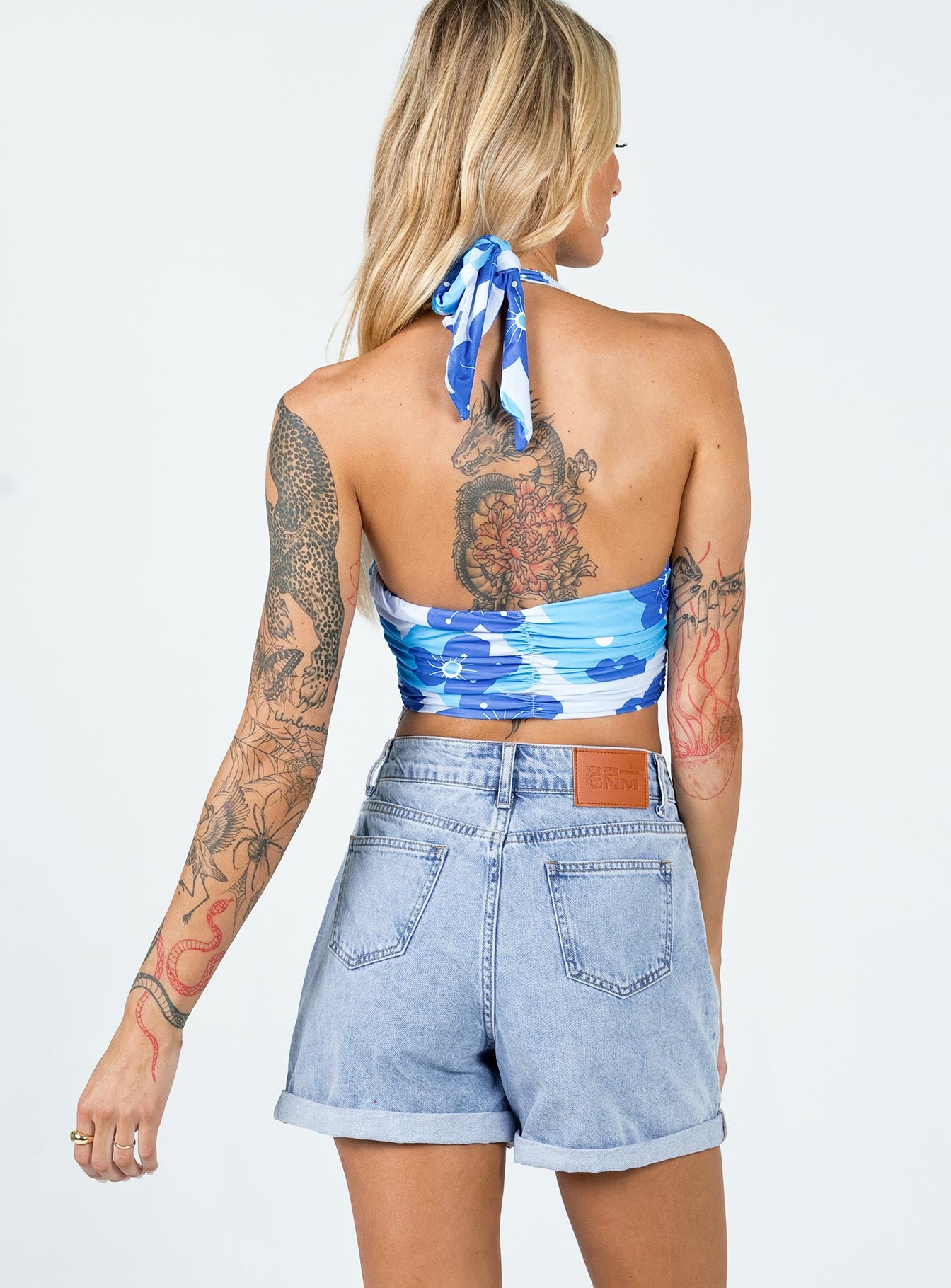 Fern Cuffed Denim Shorts - Image 4
