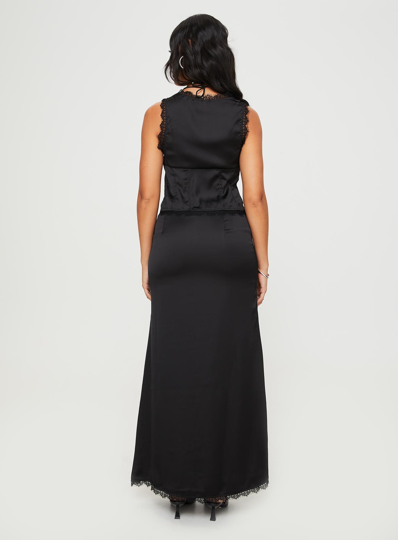 Mavie Satin Maxi Set Black - Image 5