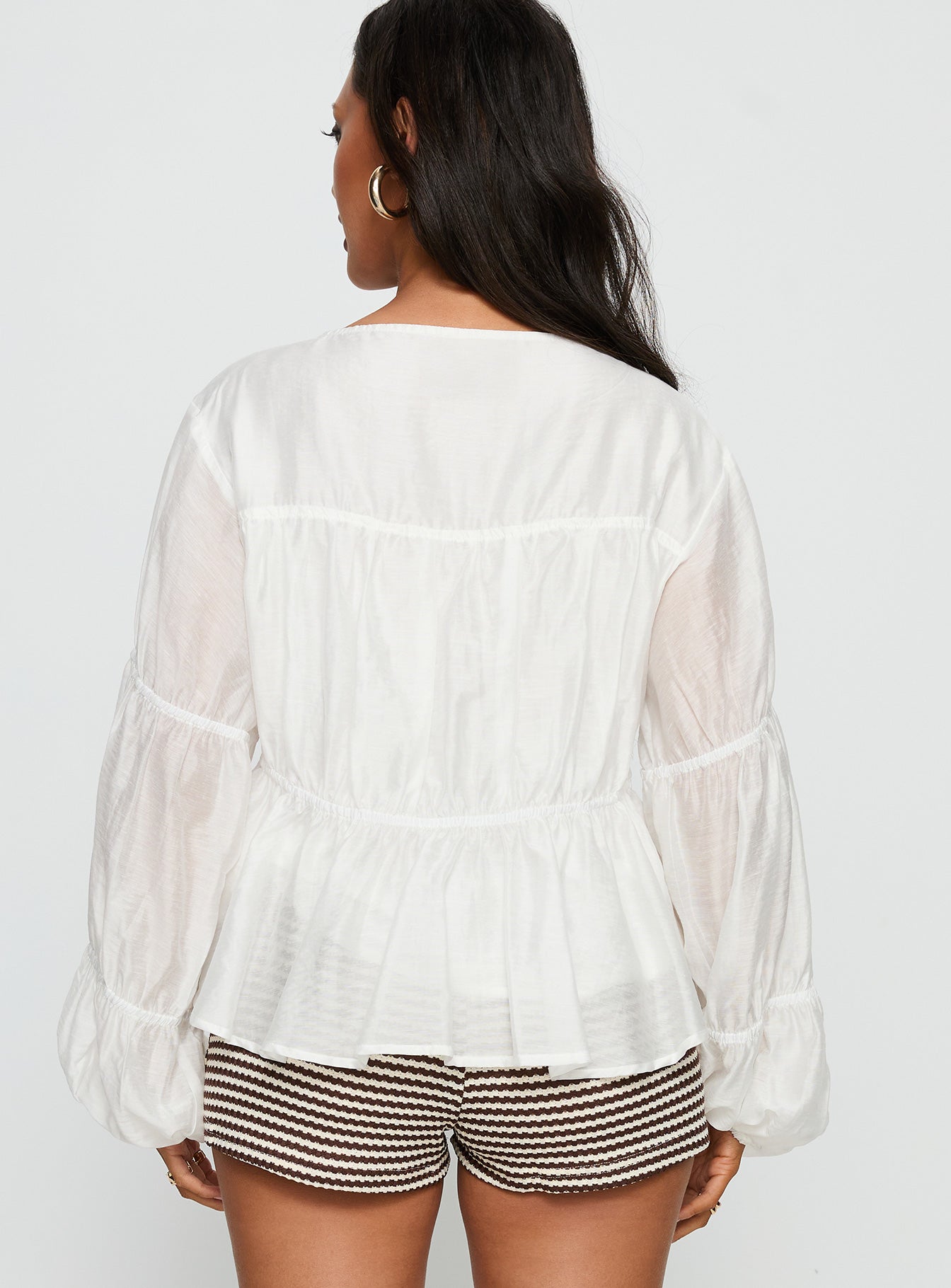 Xamira Ruched Long Sleeve Top White - Image 5
