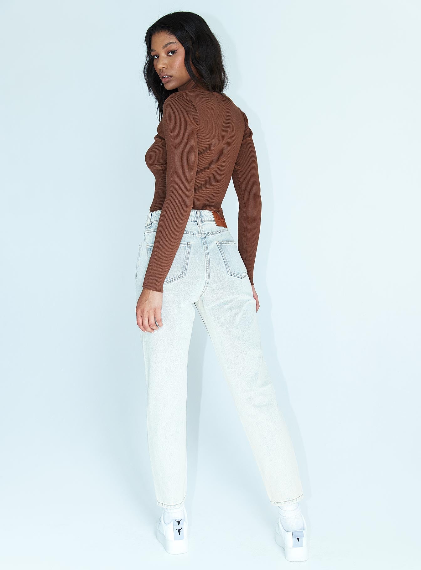 Zaiden Straight Leg Jeans Light Blue Wash Denim - Image 4