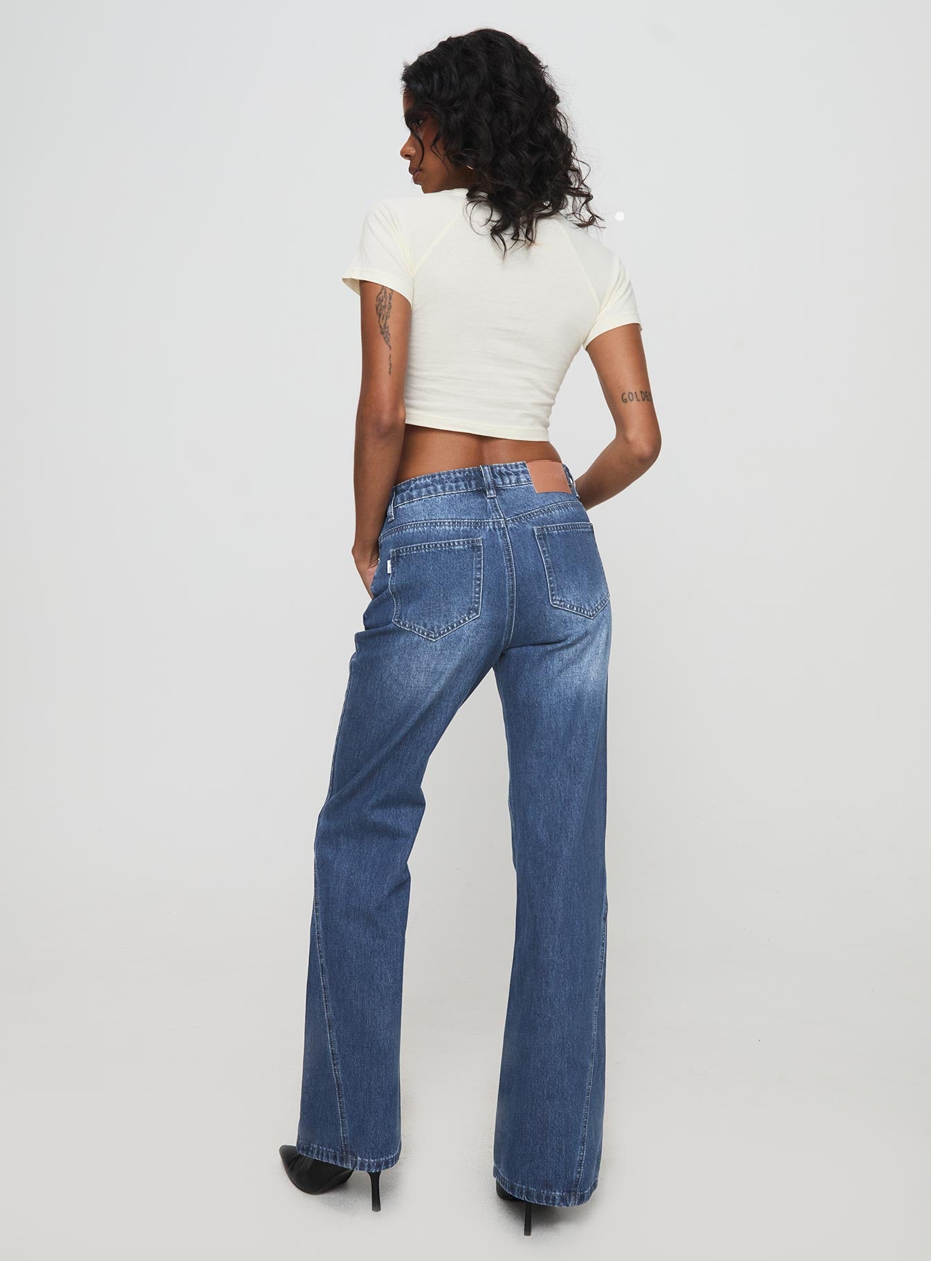 Leslee Mid Rise Flare Jean Mid Wash Blue - Image 5