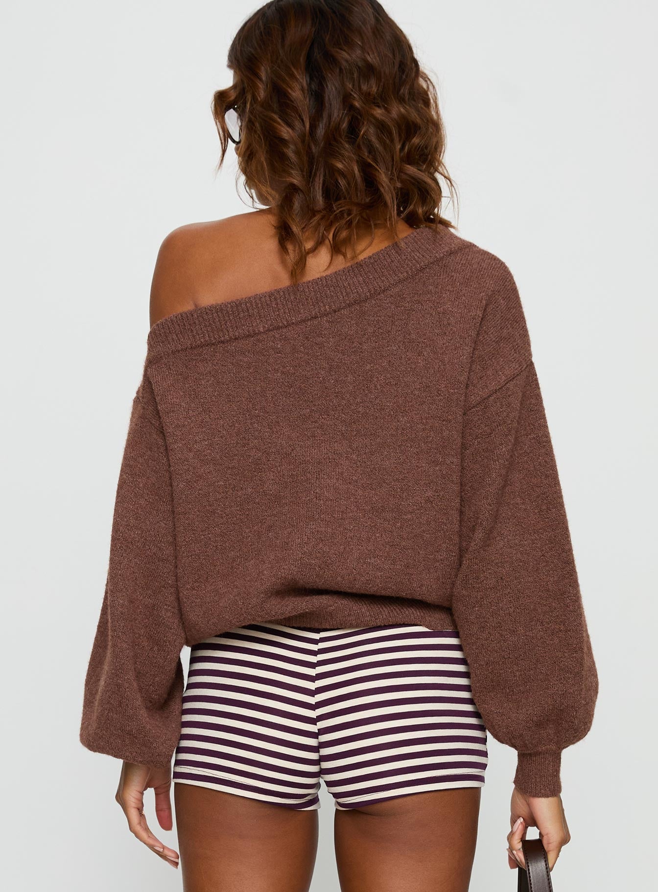 Noble Off The Shoulder Sweater Chocolate - Image 5
