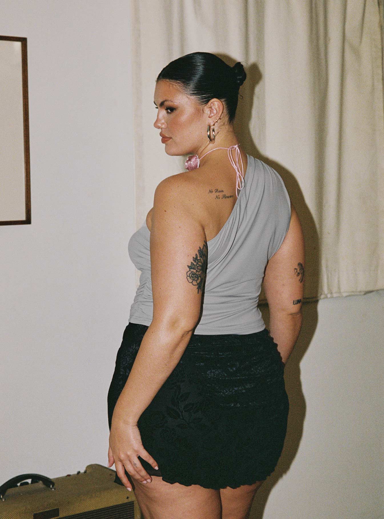 Annem One Shoulder Top Grey Curve - Image 11