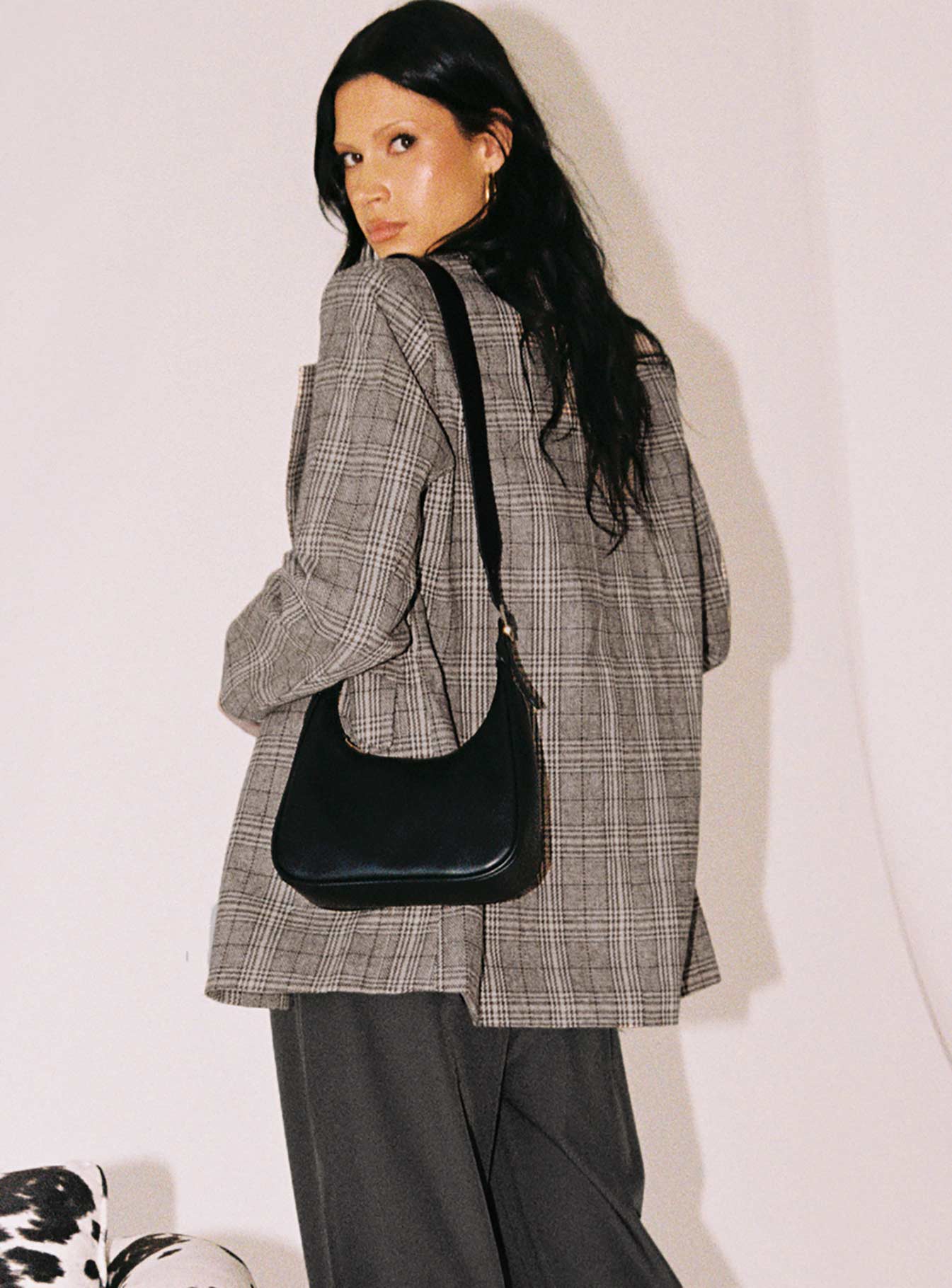 Jarlina Coat Check - Image 6