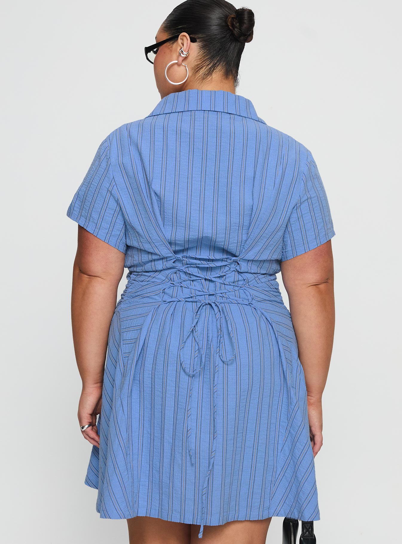 Saydie Button Down Mini Dress Blue Stripe Curve - Image 5
