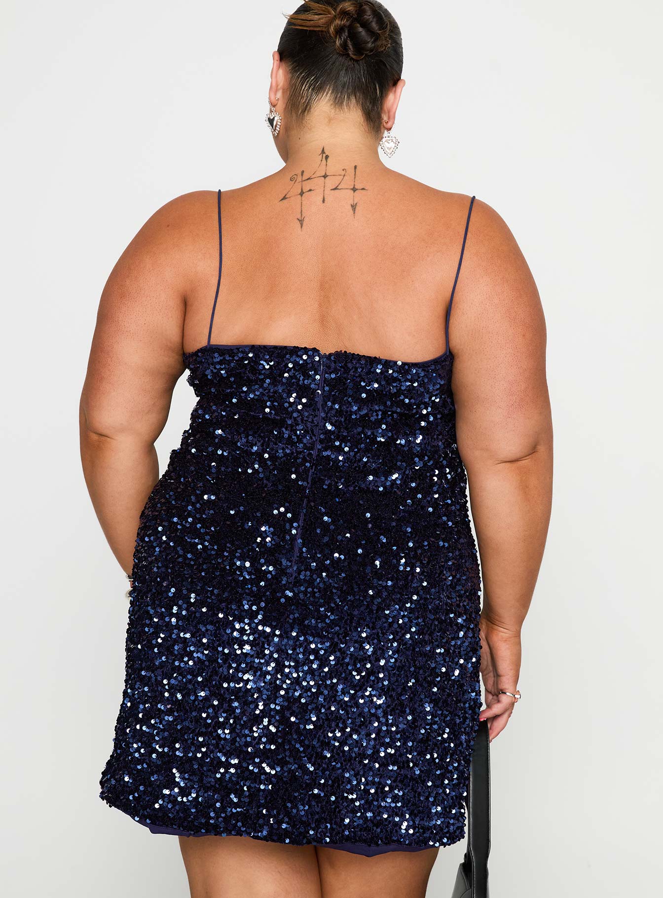 Layney Sequin Mini Dress Navy Curve - Image 5