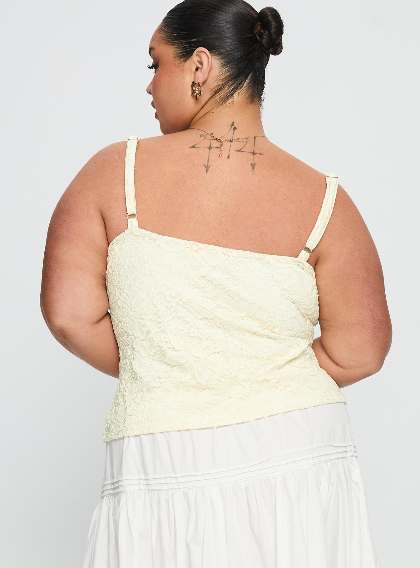 Beacall Top Cream Curve - Image 5