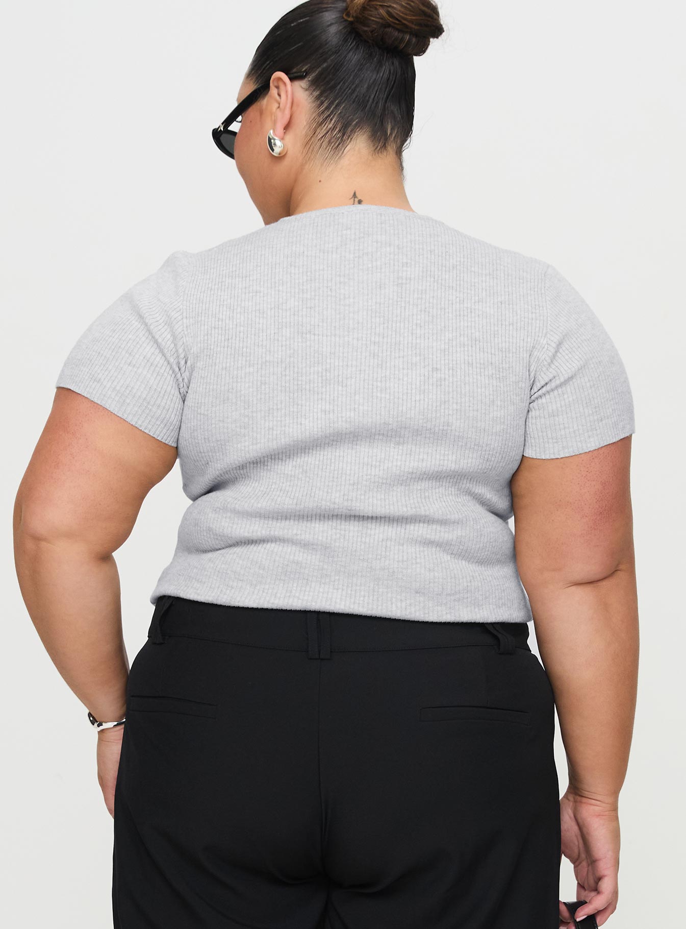 Suzu Knit Top Grey Curve - Image 5