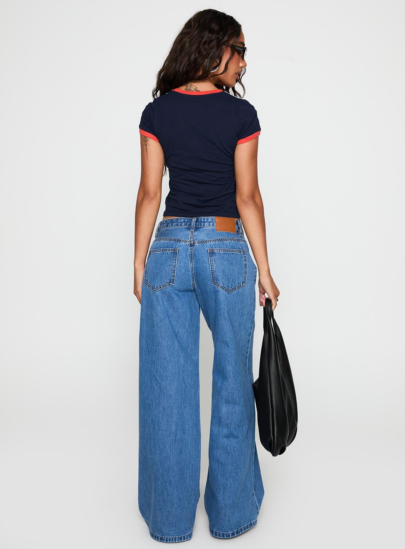 Supercut Low Rise Baggy Pleat Jeans Mid Blue - Image 4