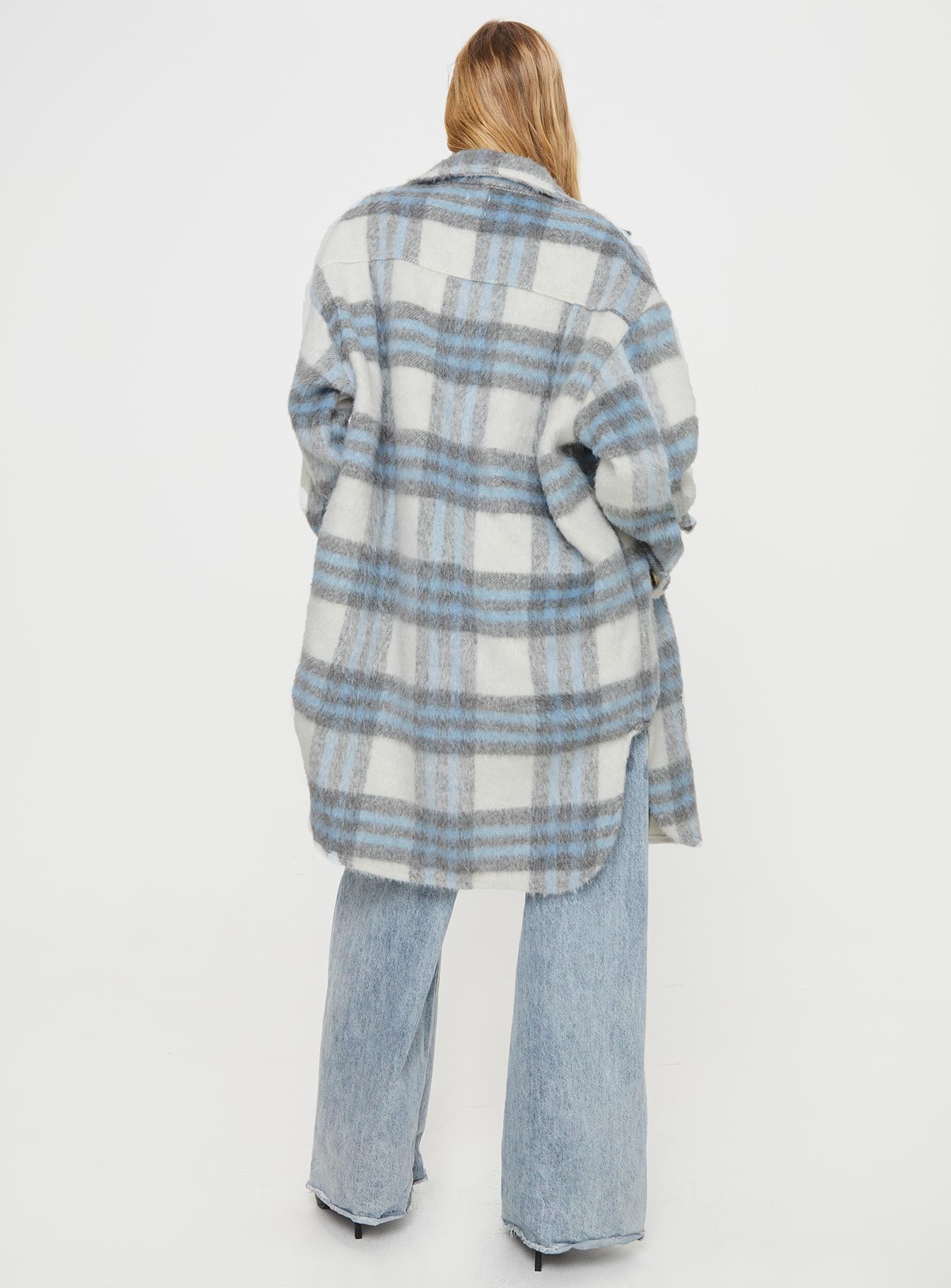 Salonge Longline Plaid Shacket Blue Check - Image 4