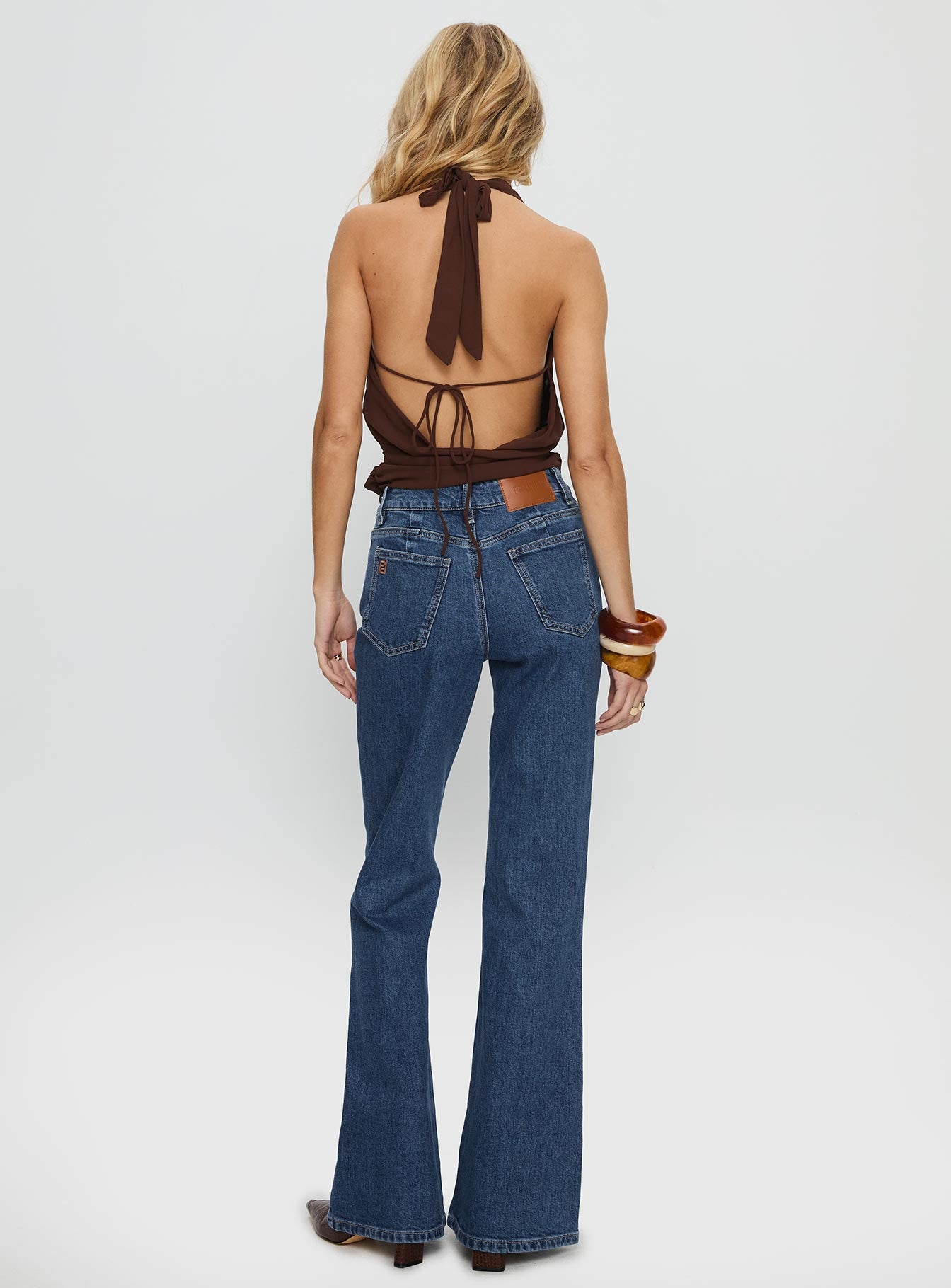 Magic Mirror Mid Rise Bootleg Jeans Mid Blue Wash - Image 5