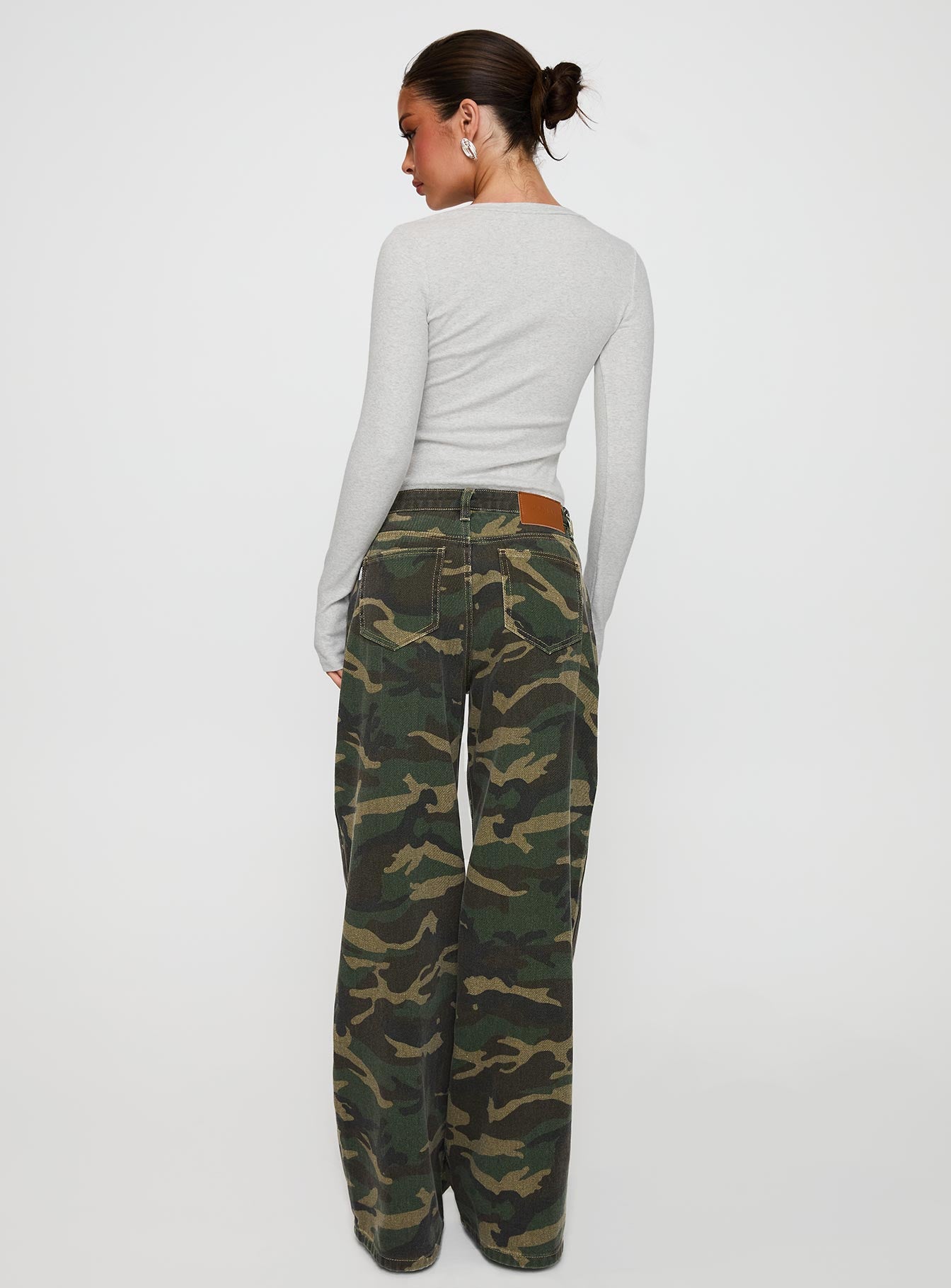 Briony Mid Rise Wide Leg Jeans Camouflage - Image 5
