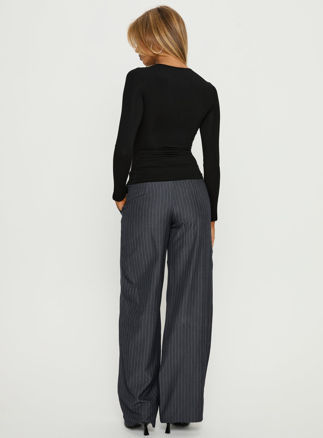 Khane Low Rise Wide Leg Pant Charcoal Pinstripe - Image 4