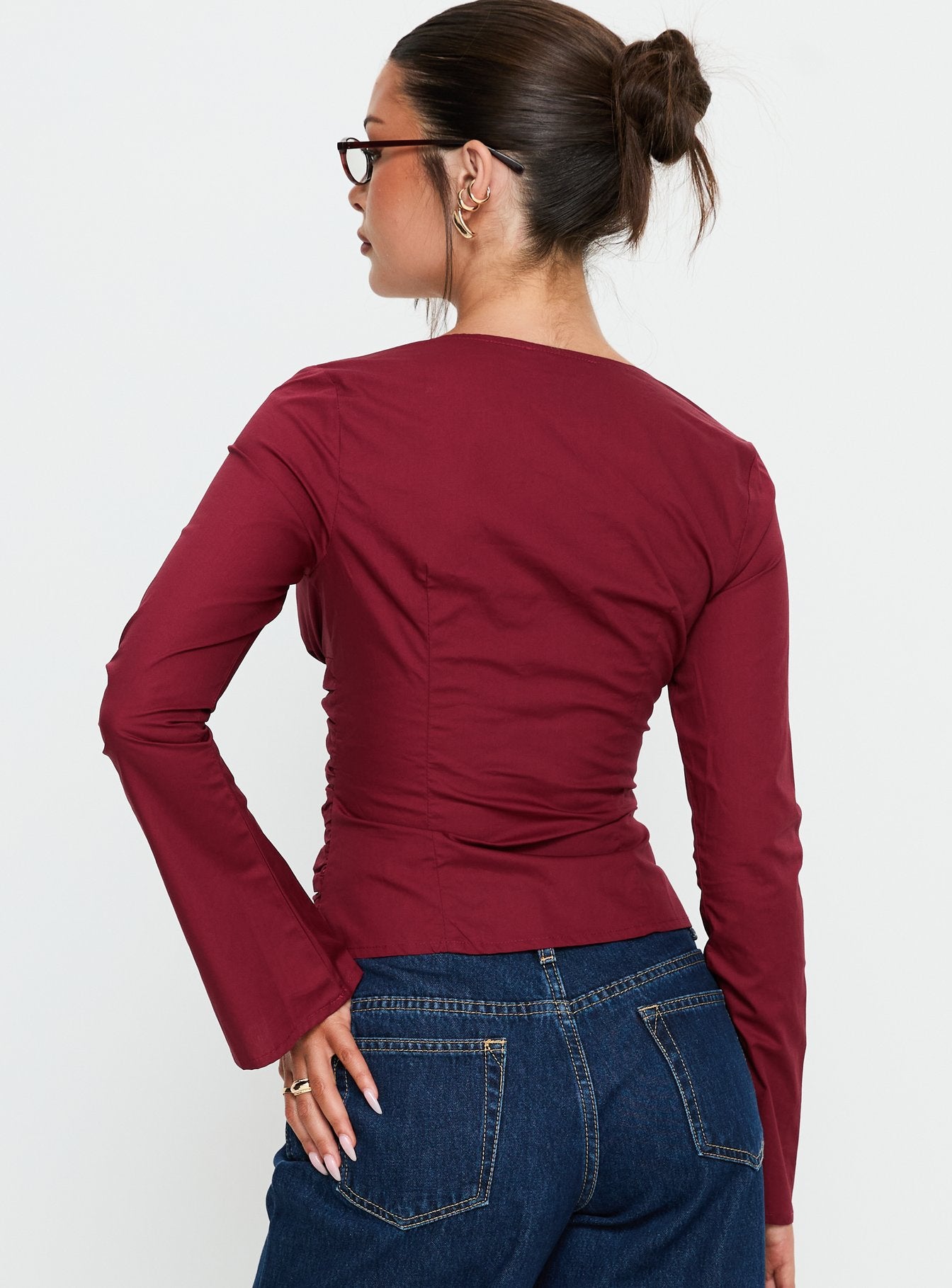 Zanetta Ruched Long Sleeve Top Burgundy - Image 4