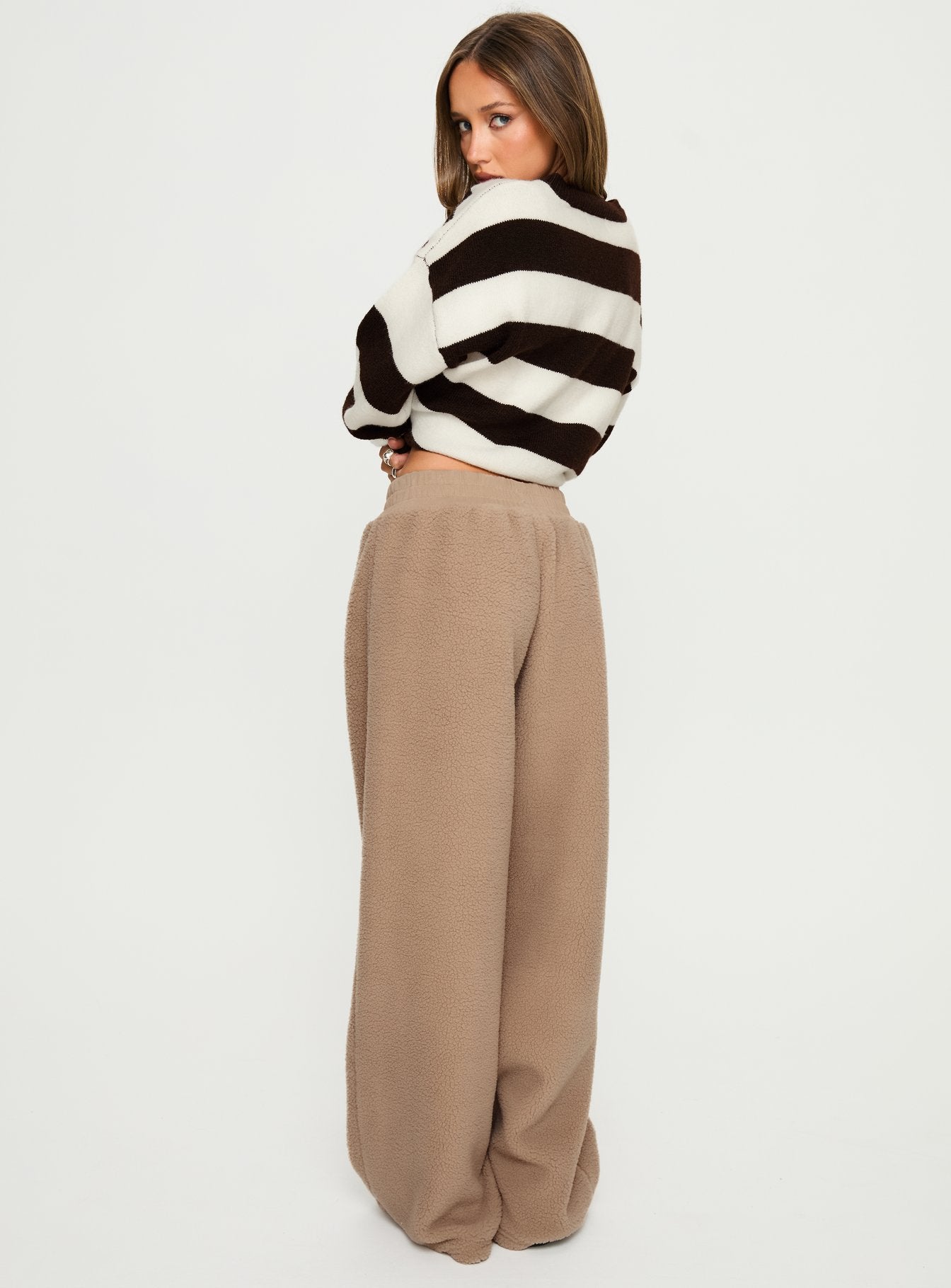 Siberia Fleece Track Pant Light Brown - Image 4