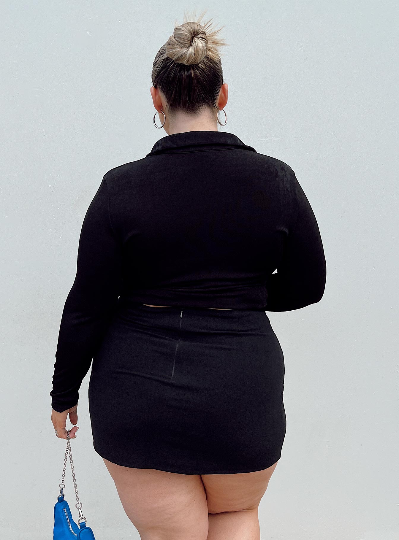 Selby Mini Skirt Black Curve Lower Impact - Image 4
