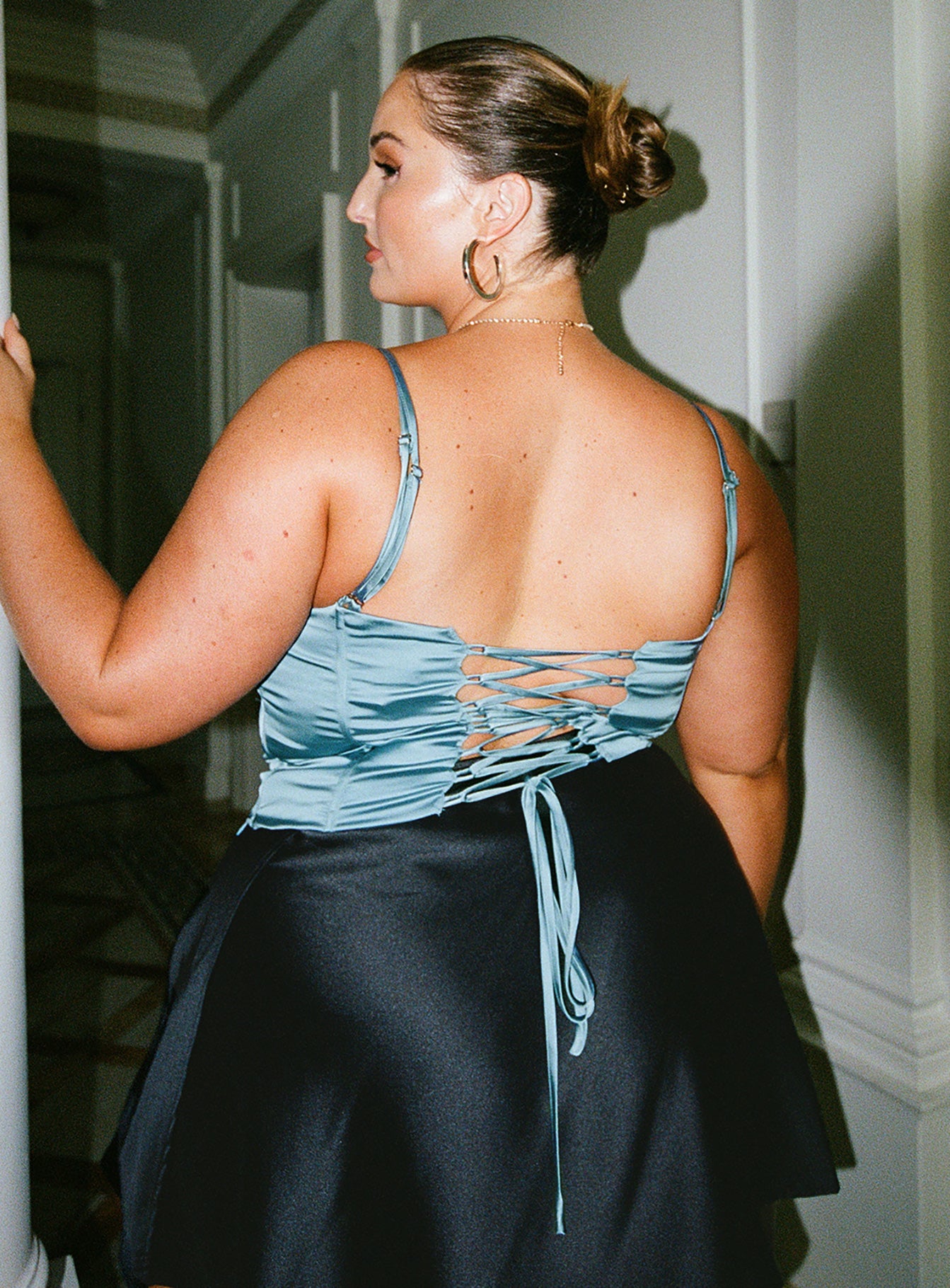 Zora Satin Corset Top Blue Curve - Image 4