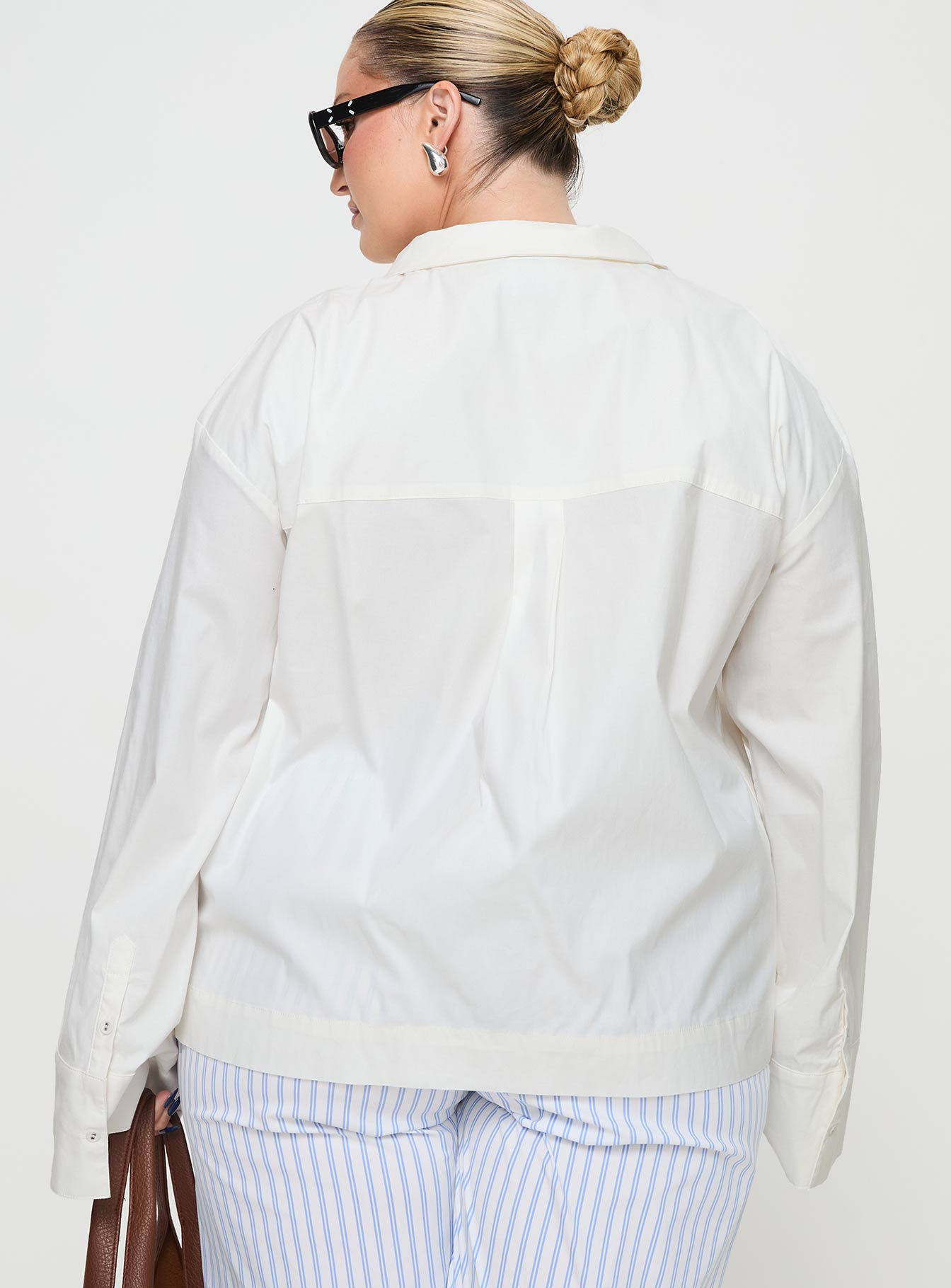 Spiri Shirt White Curve - Image 5