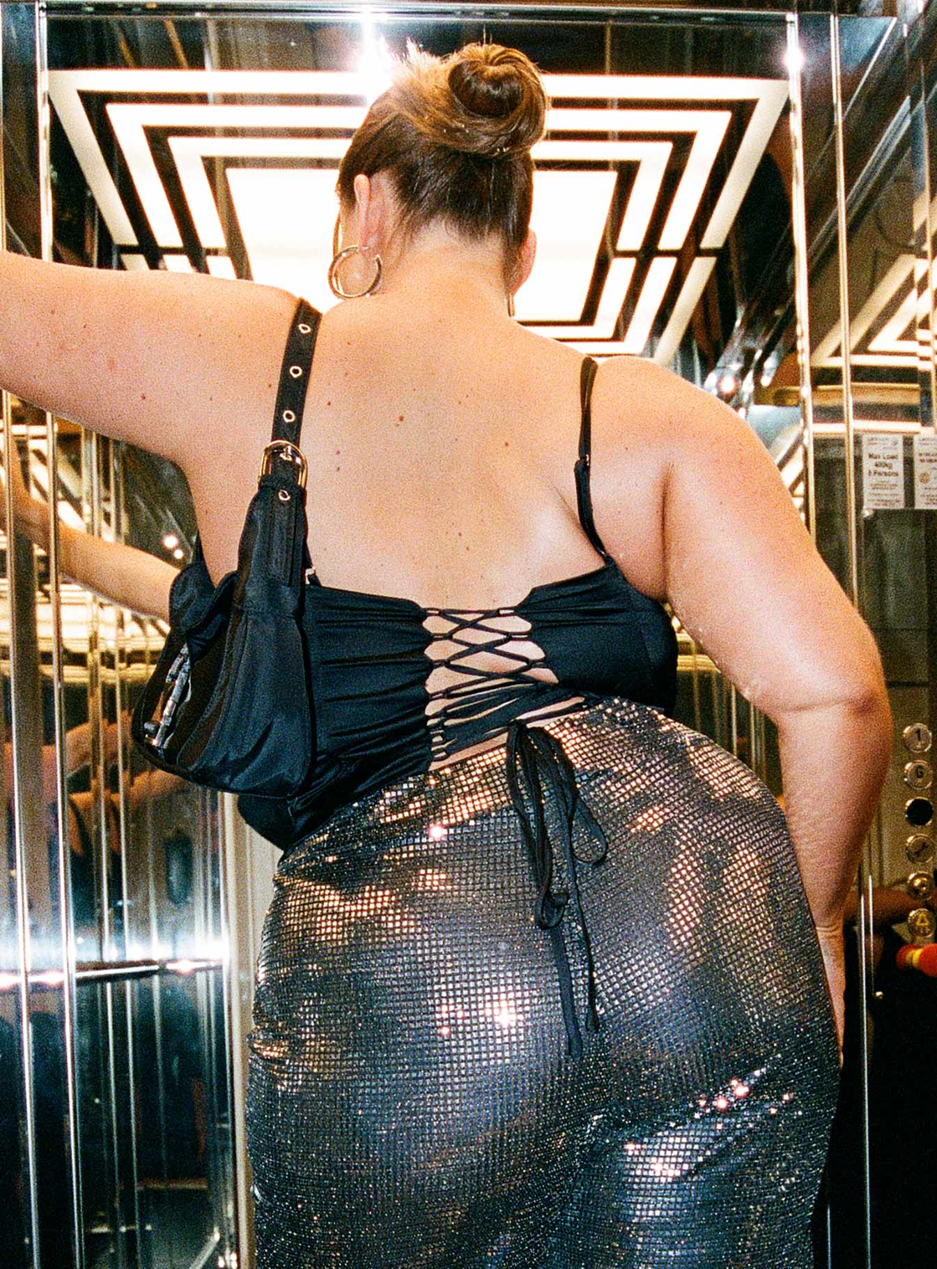 Zora Satin Corset Top Black Curve - Image 7