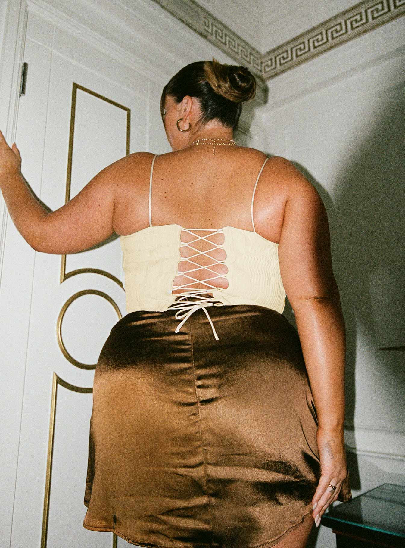 Daintree Plisse Corset Beige Curve - Image 5