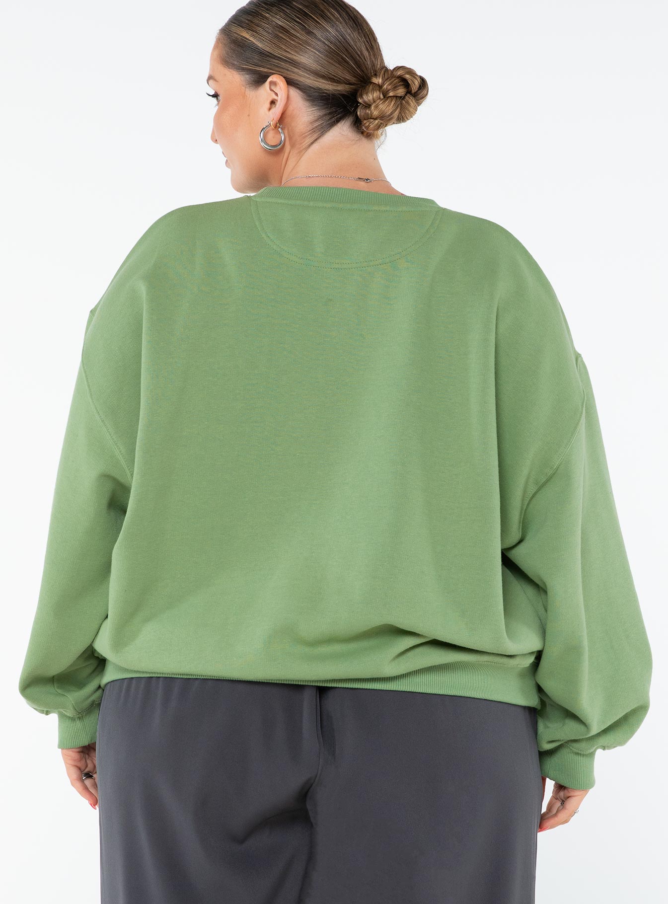 Princess Polly Crew Neck Sweatshirt Collegiate Text Green Curve - Image 5