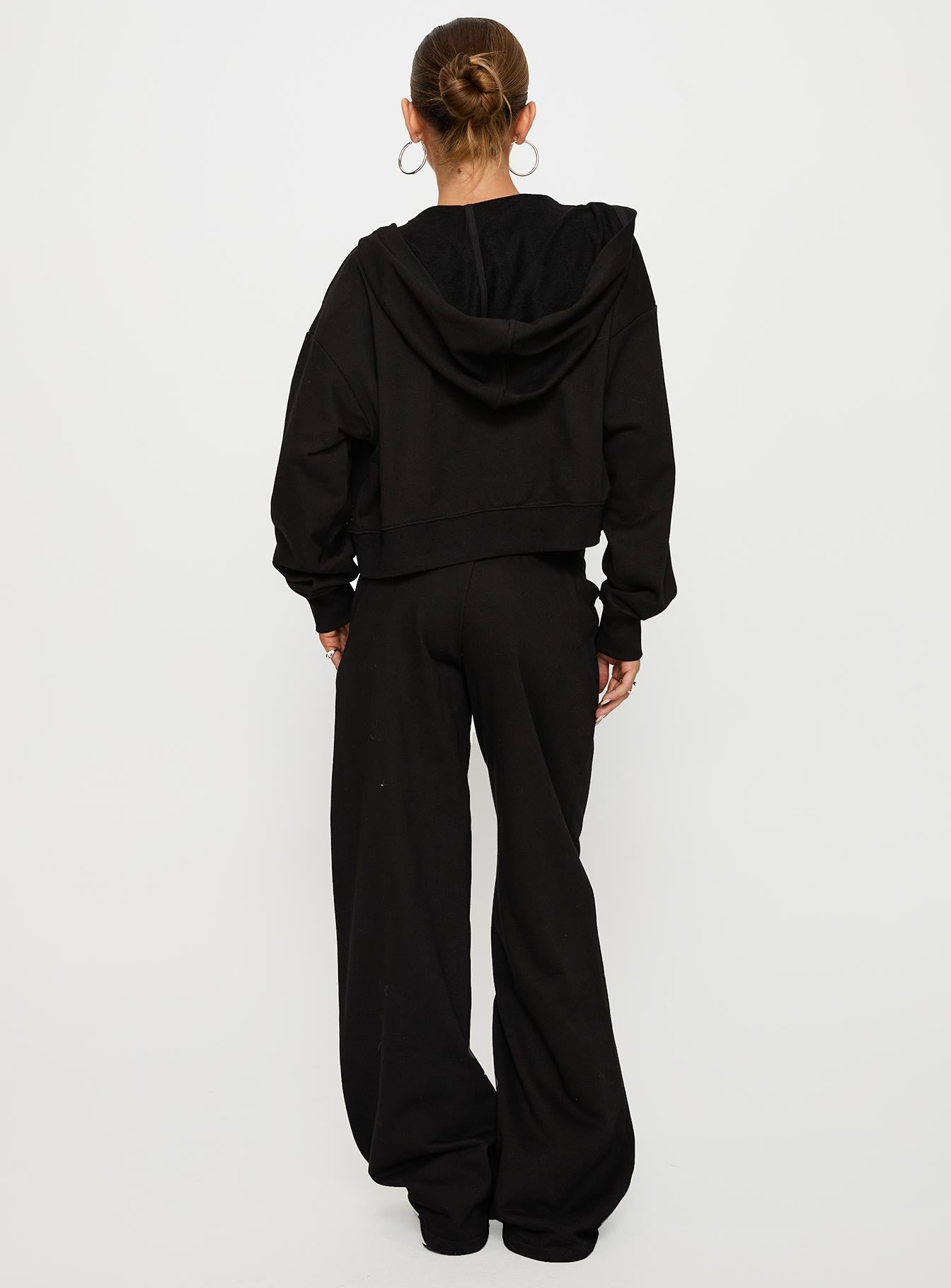 Mindful Low Rise Pant Black - Image 5
