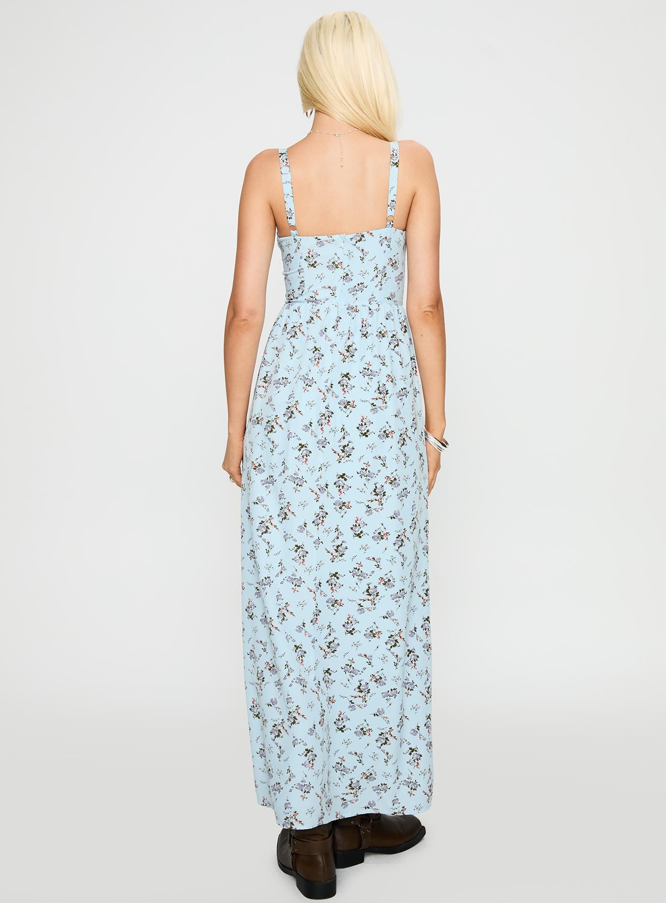Izebella Maxi Dress Blue Floral - Image 4