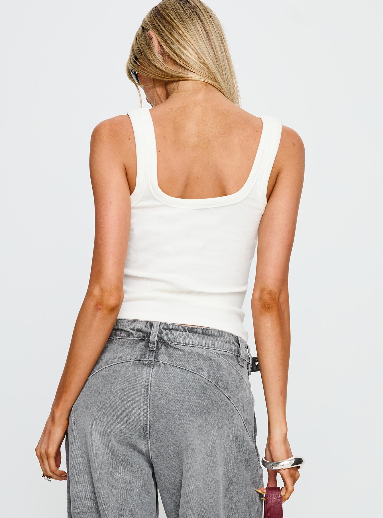 Diviana Droplet Rib Tank Top White - Image 5