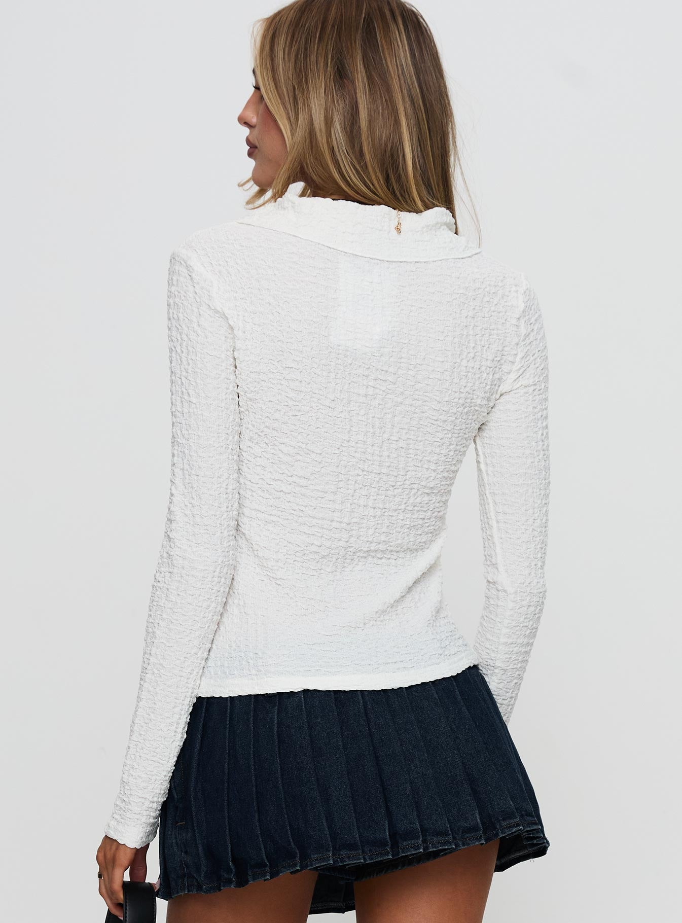 Luther Long Sleeve White - Image 5