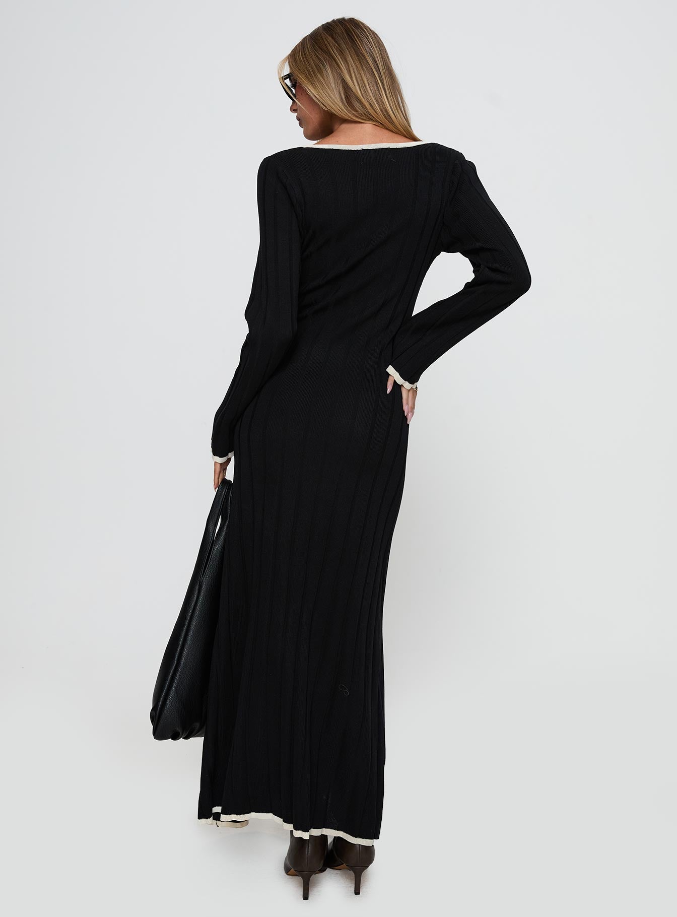 Claira Long Sleeve Maxi Dress Black - Image 5
