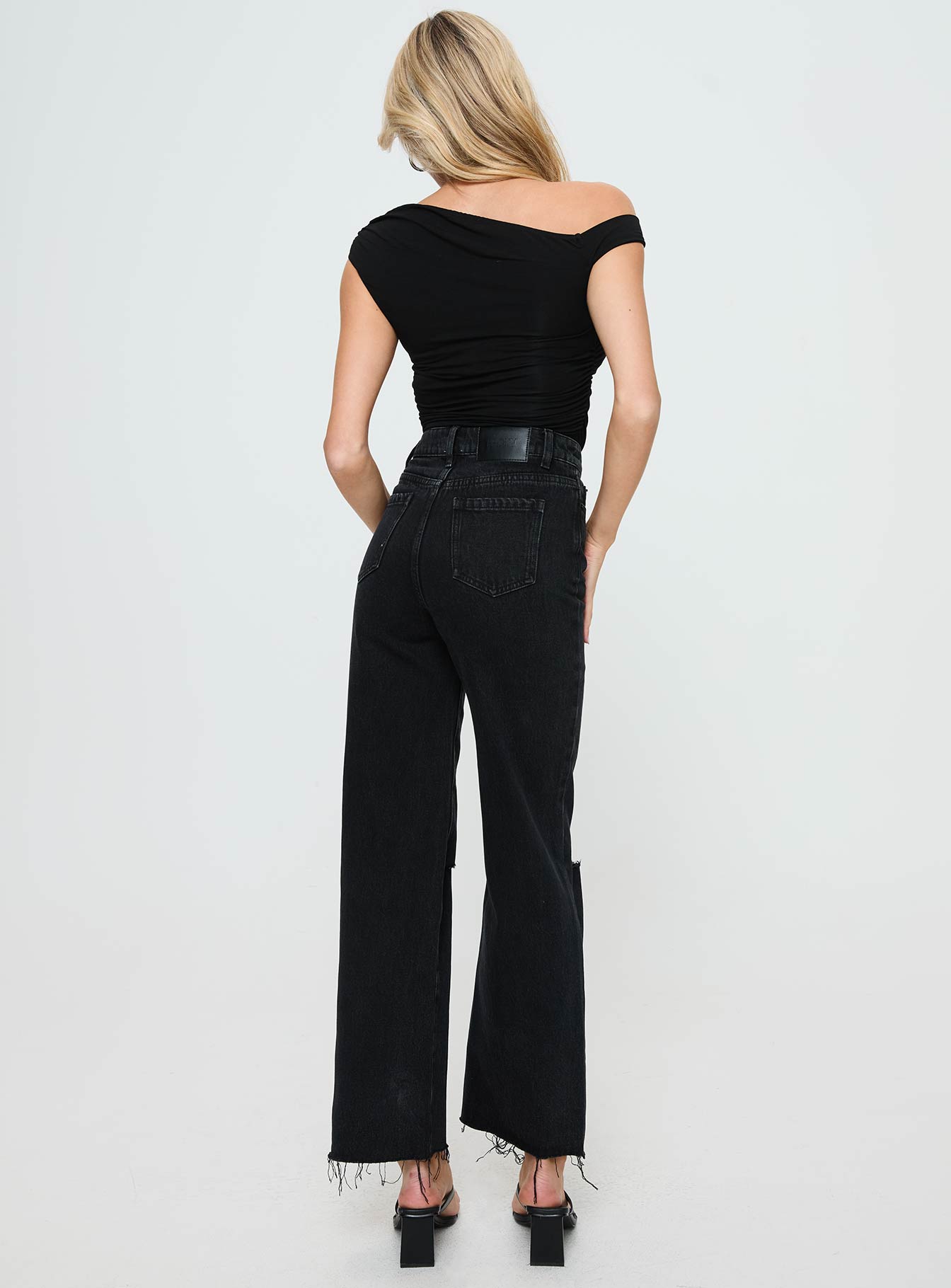 Thorne Denim Jeans Washed Black - Image 4