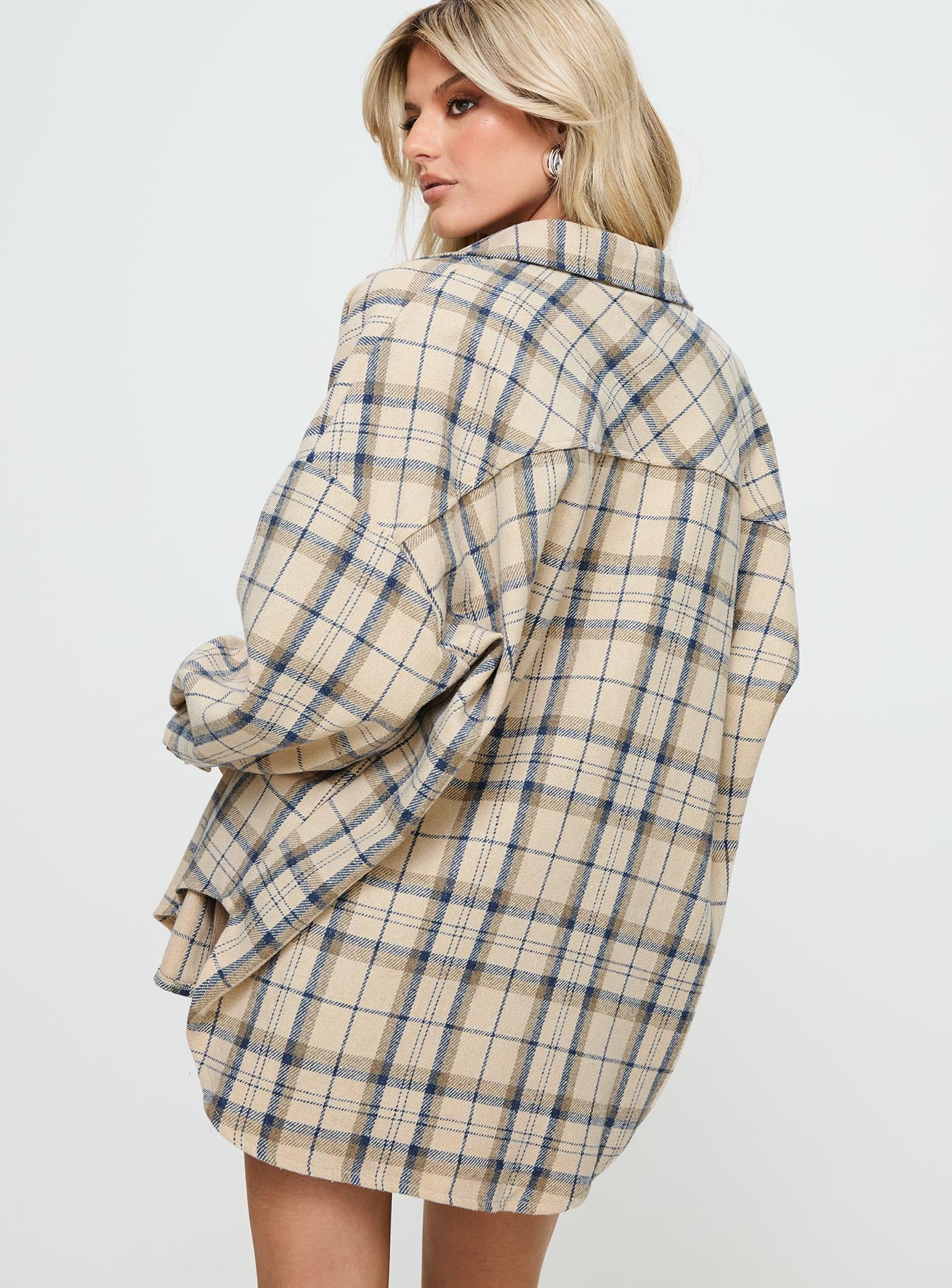 Leylan Oversized Plaid Shacket Cream Plaid - Image 5