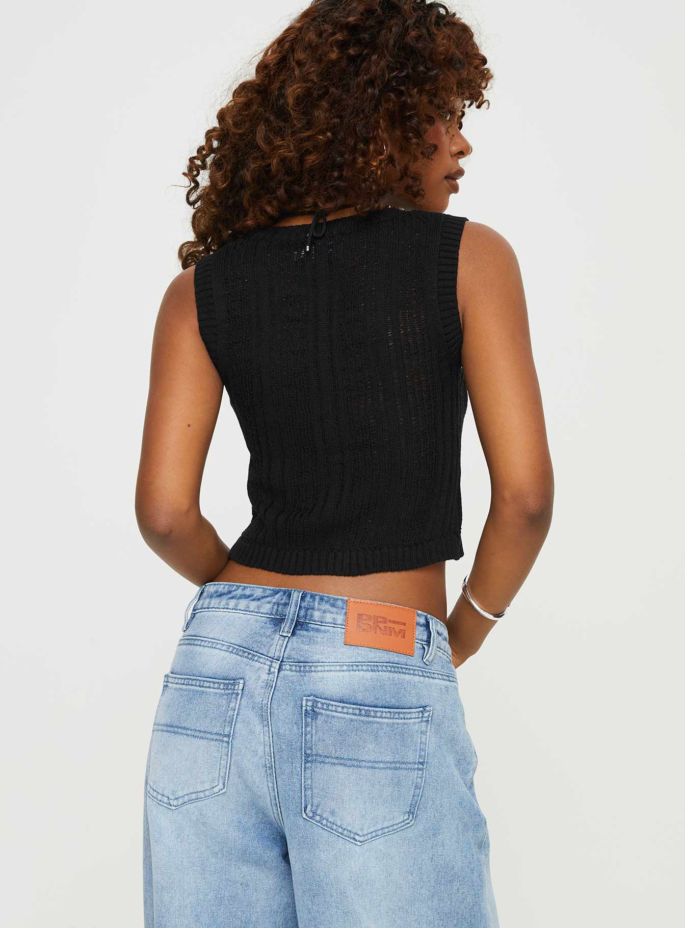 Issac Knit Vest Black - Image 5