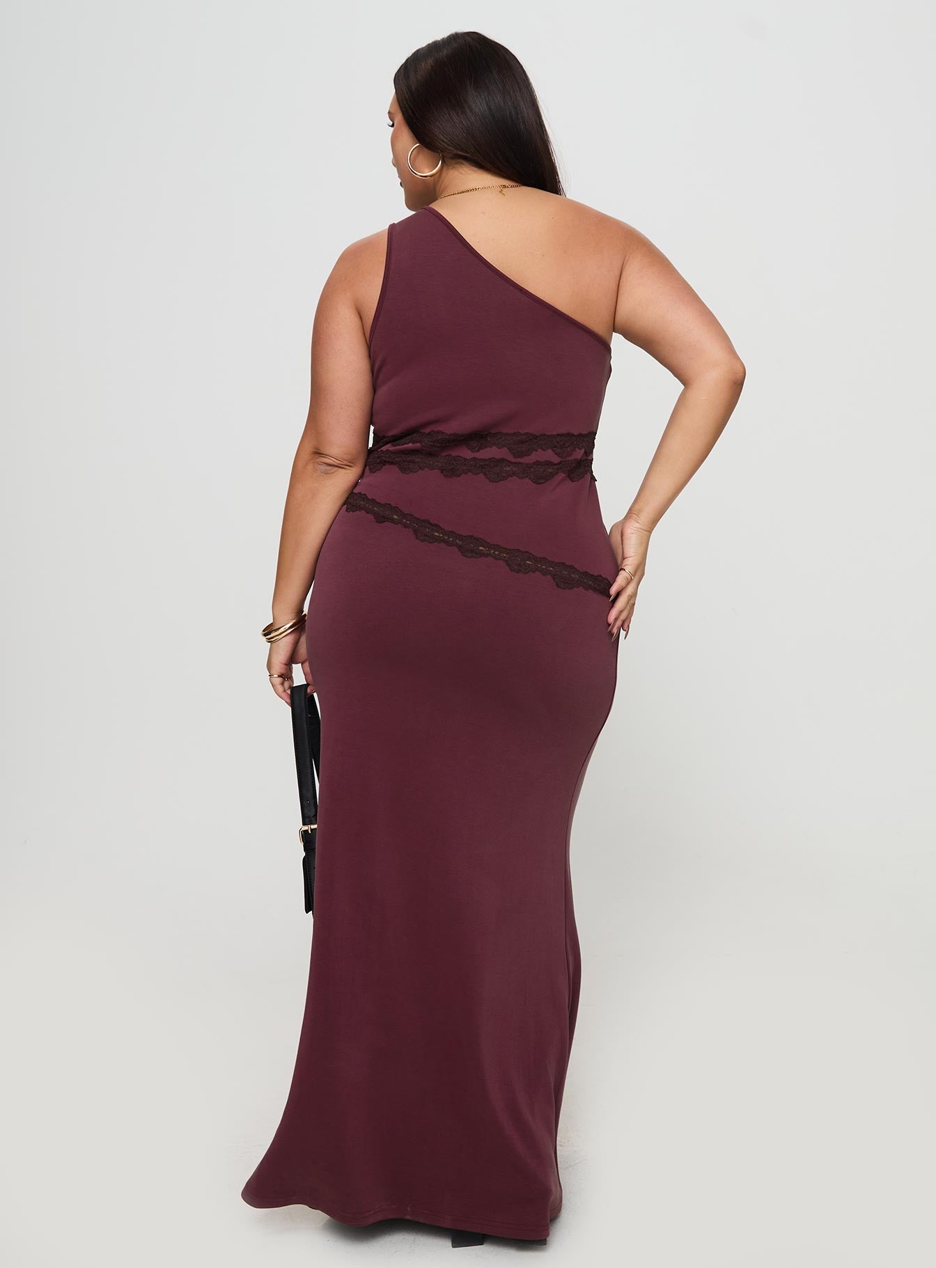 Ultraviolet One Shoulder Lace Maxi Dress Wine Curve - Image 5