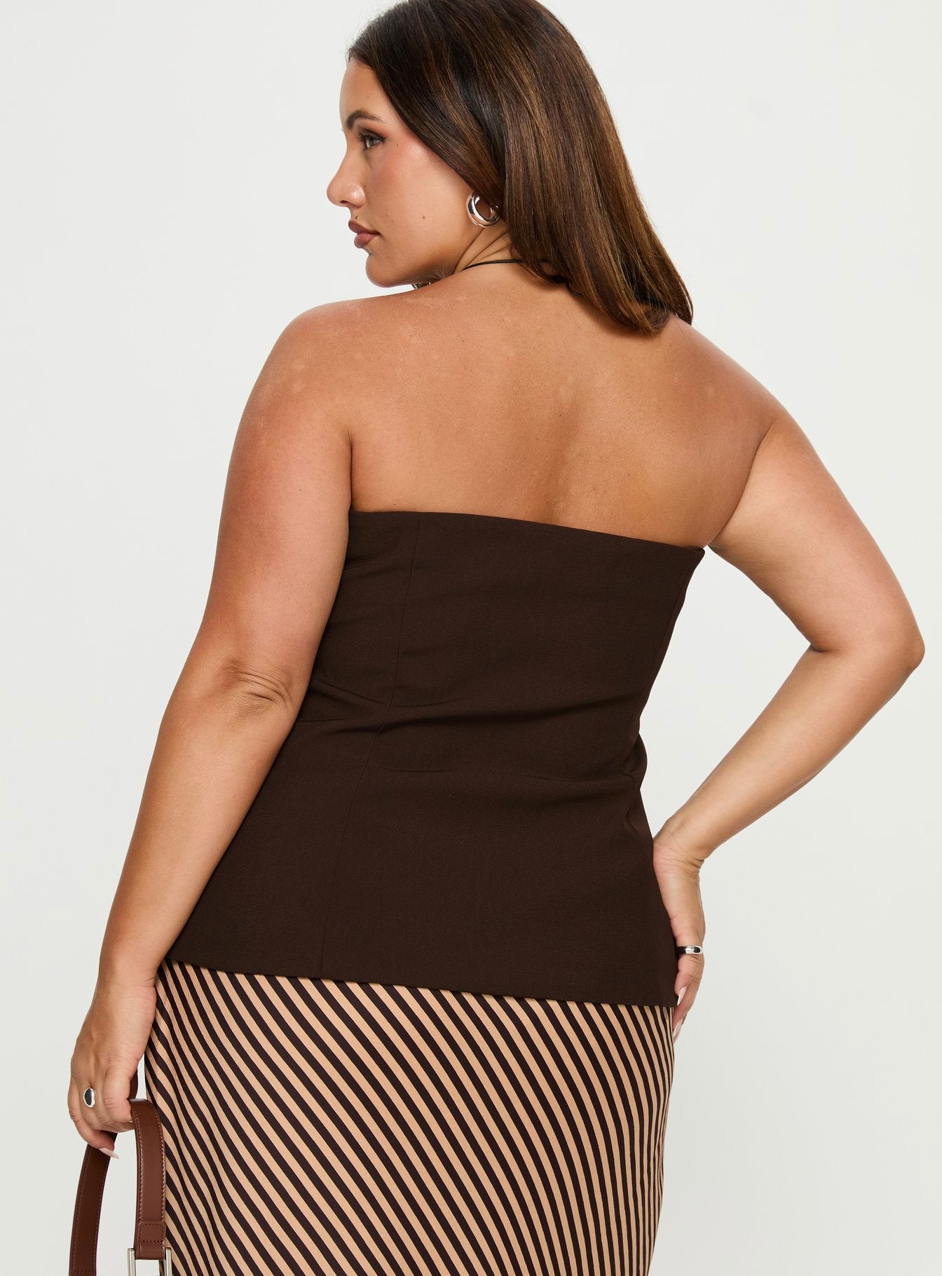 Irresistible Strapless Top Chocolate Curve - Image 4