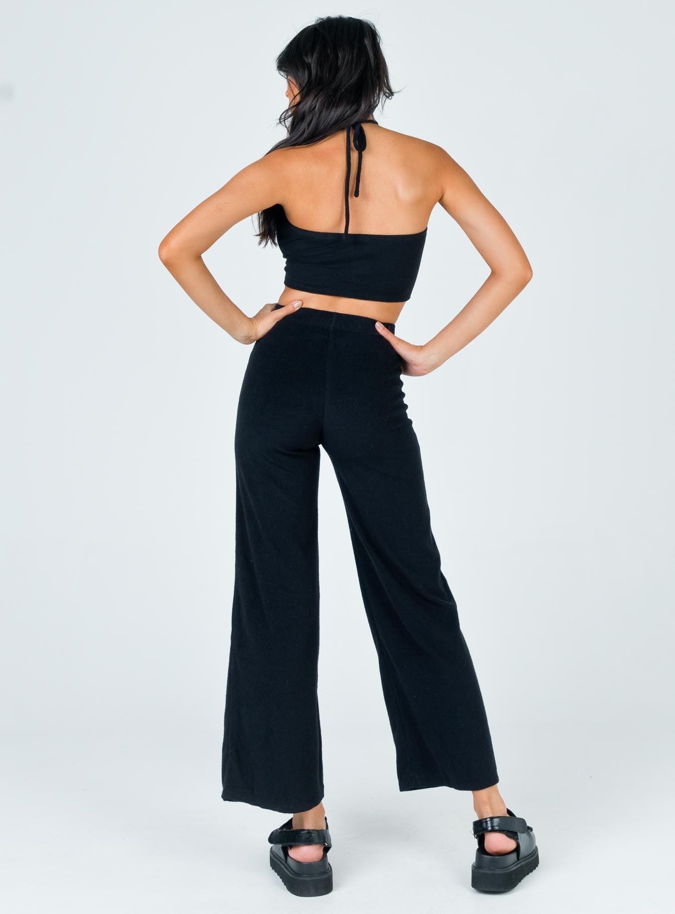 Latiana Set Black - Image 6