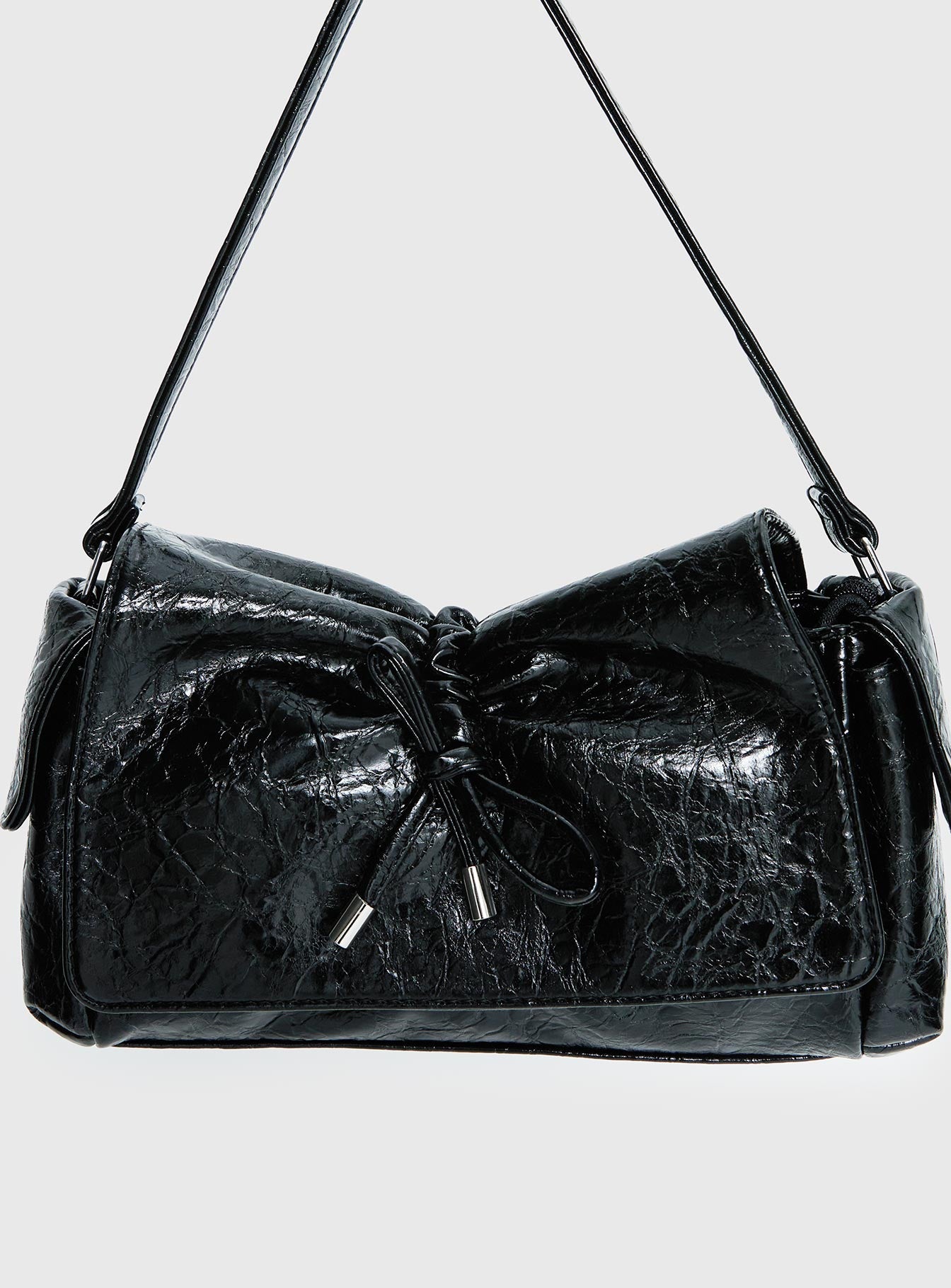 Lay Your Cards Bow Detail Shoulder Bag Black - Image 5